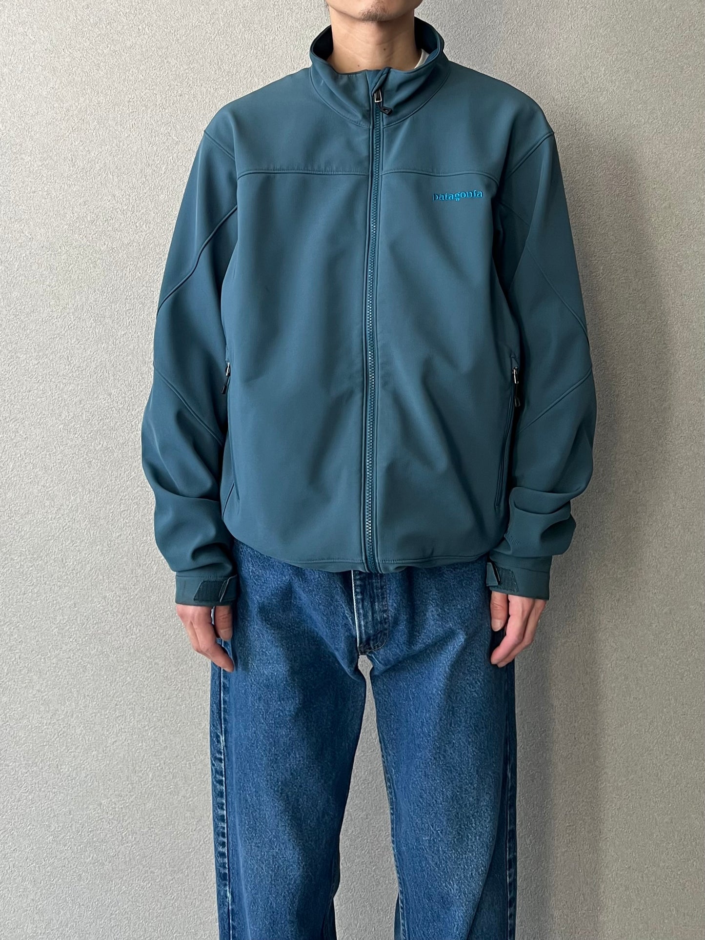 00's patagonia softshell jacket