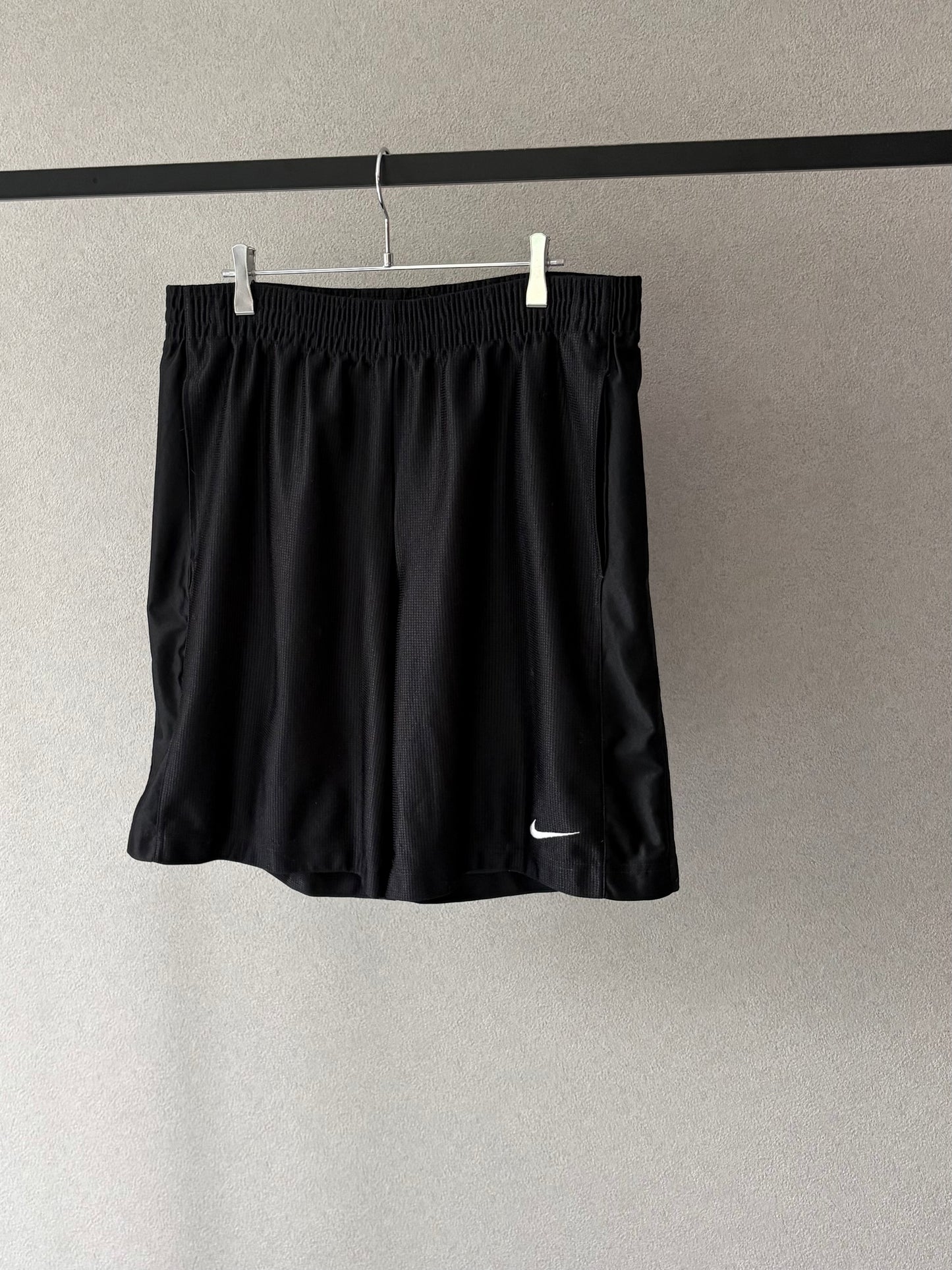 00's NIKE basketball shorts