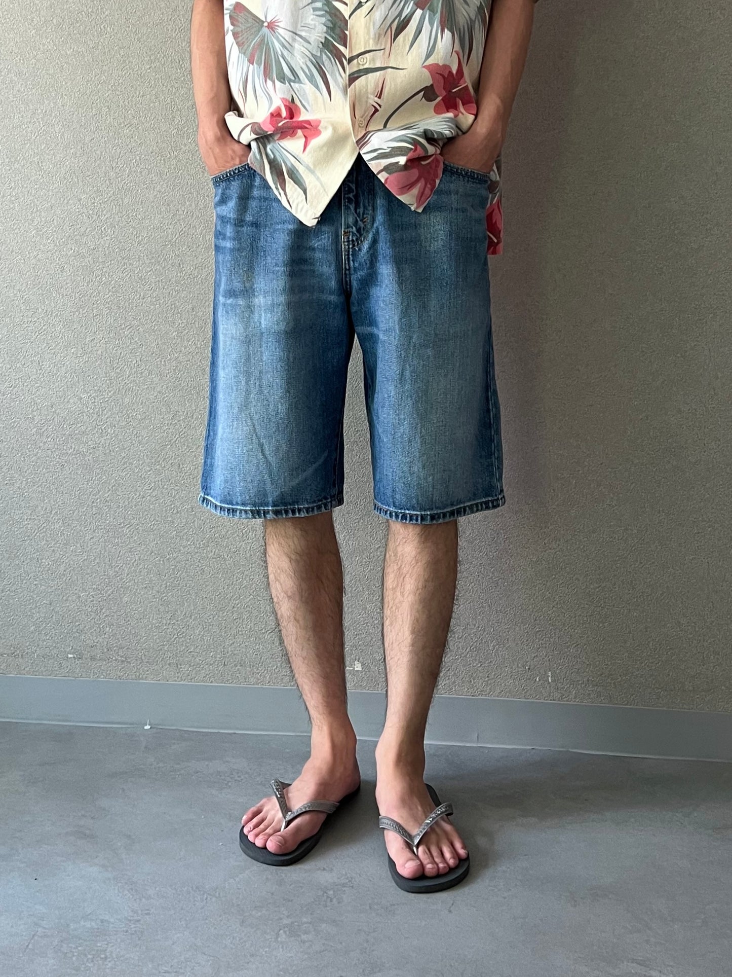 00's Levi's 569 denim shorts