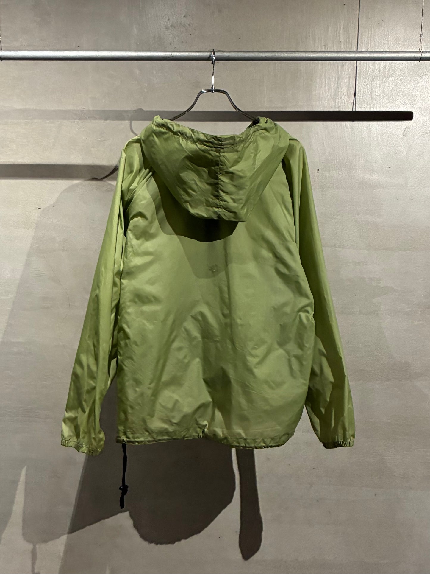 00's GAP nylon anorak “Made in RUSSIA”