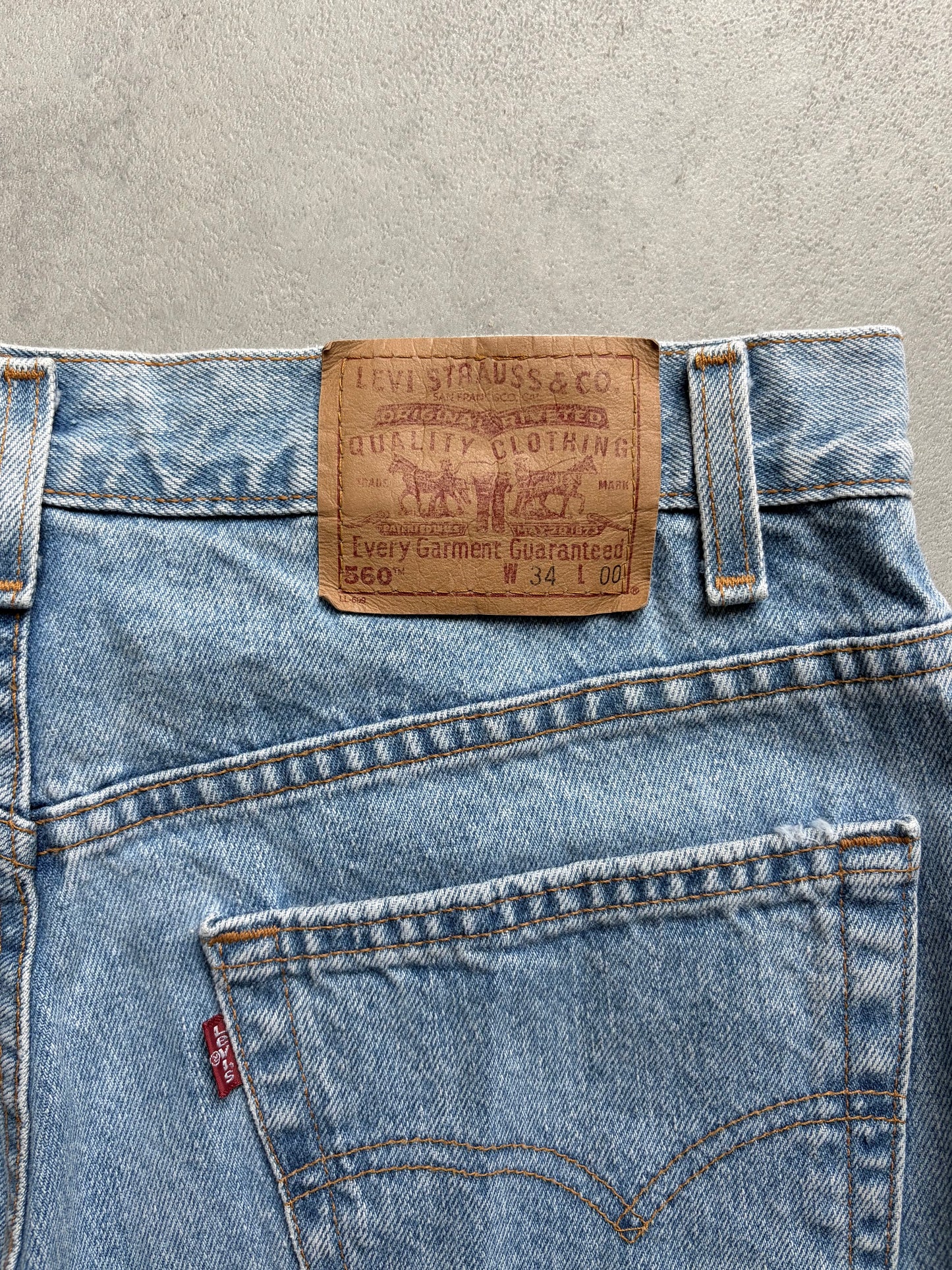 90's Levi' 560 denim shorts "Made in USA"