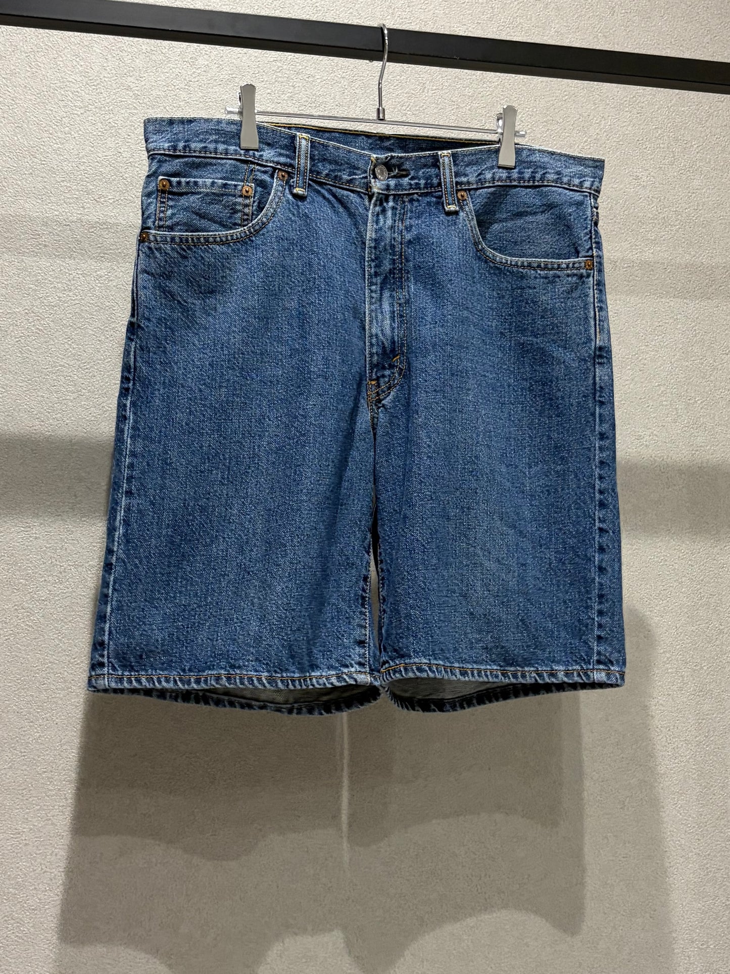 00's Levi' 550 denim shorts