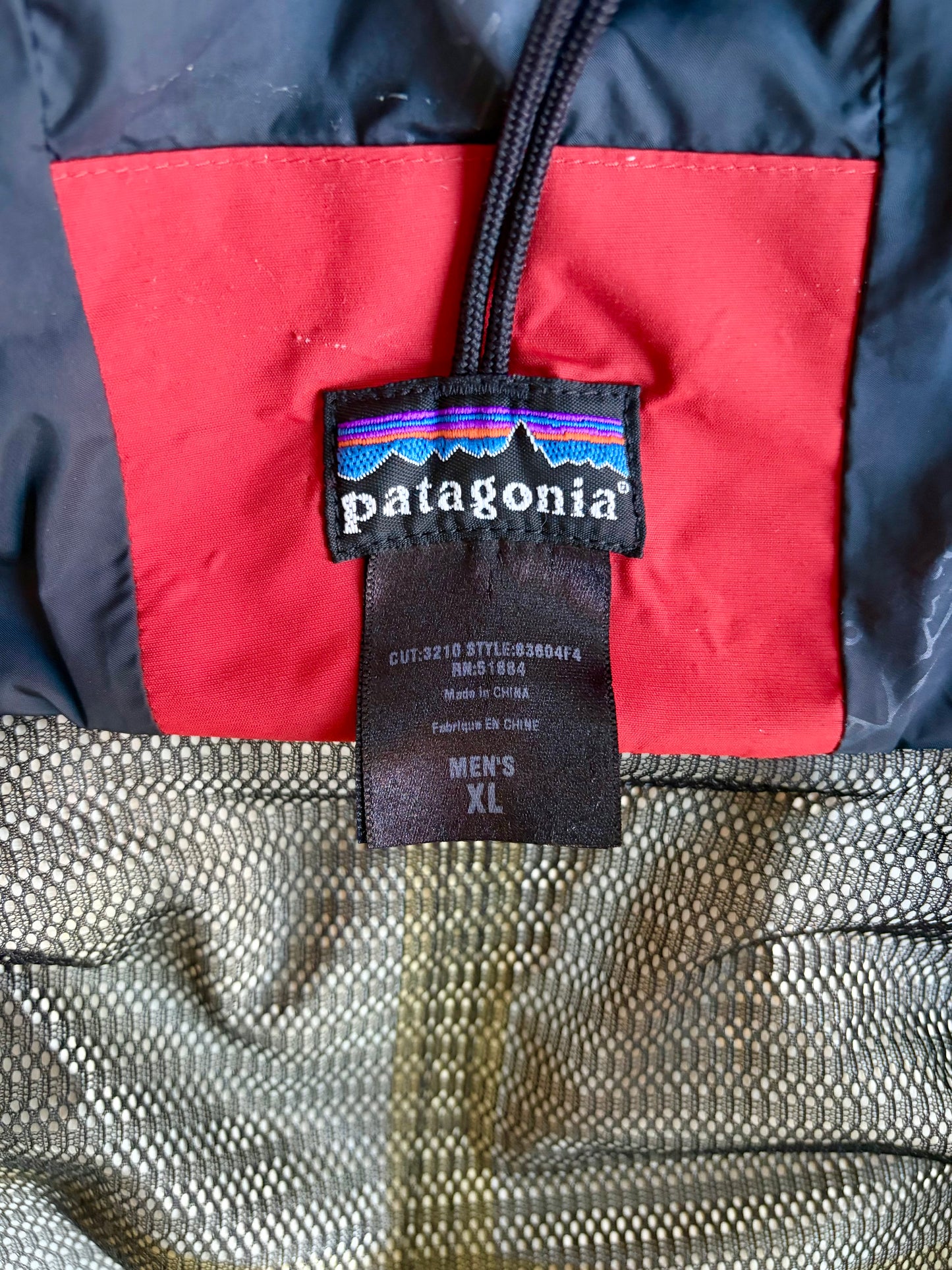00's patagonia nylon jacket