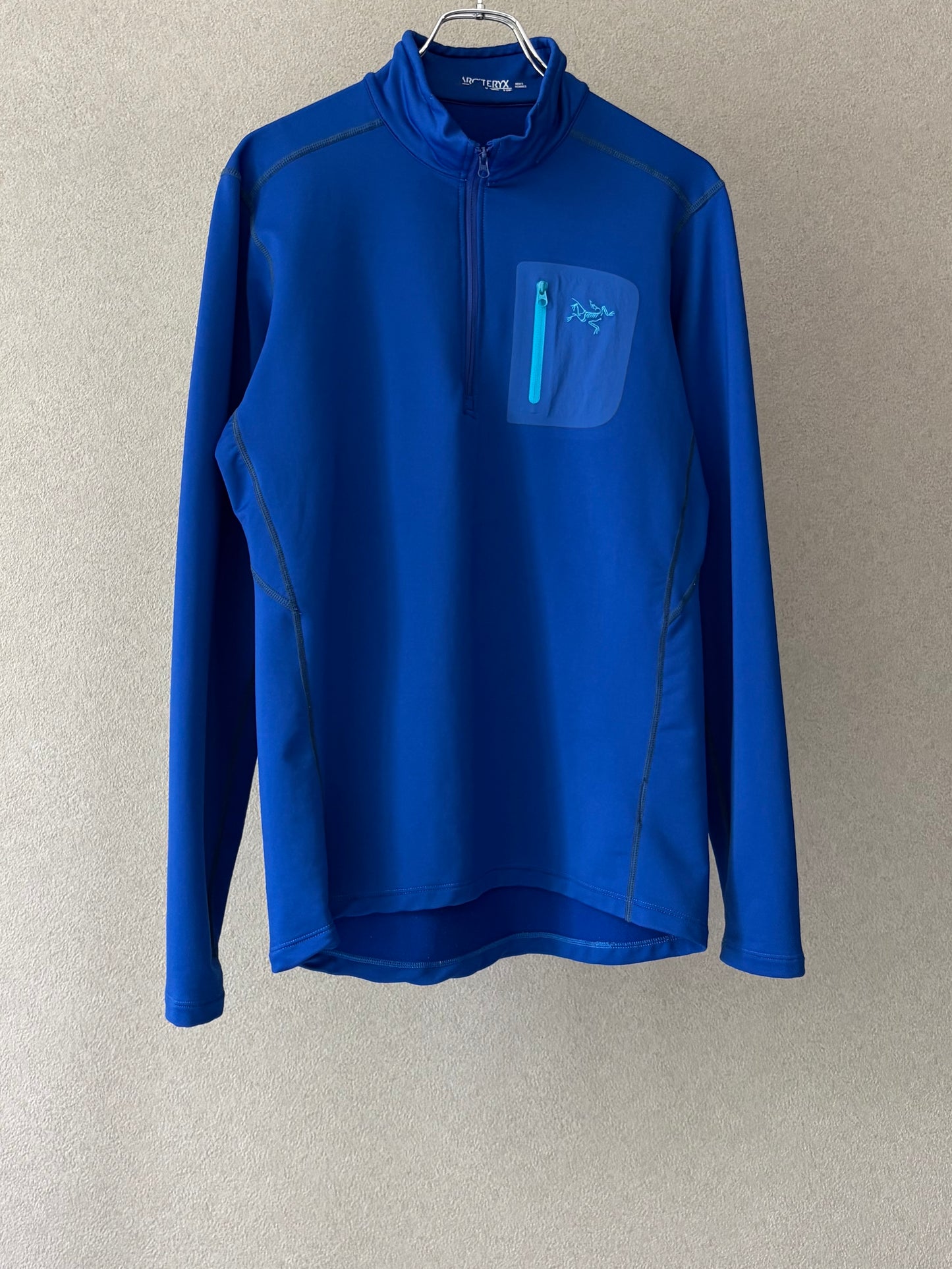 00's ARC'TERYX pullover shirt
