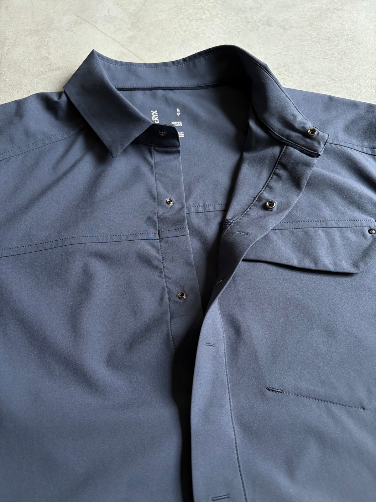 00's ARC'TERYX S/S shirt