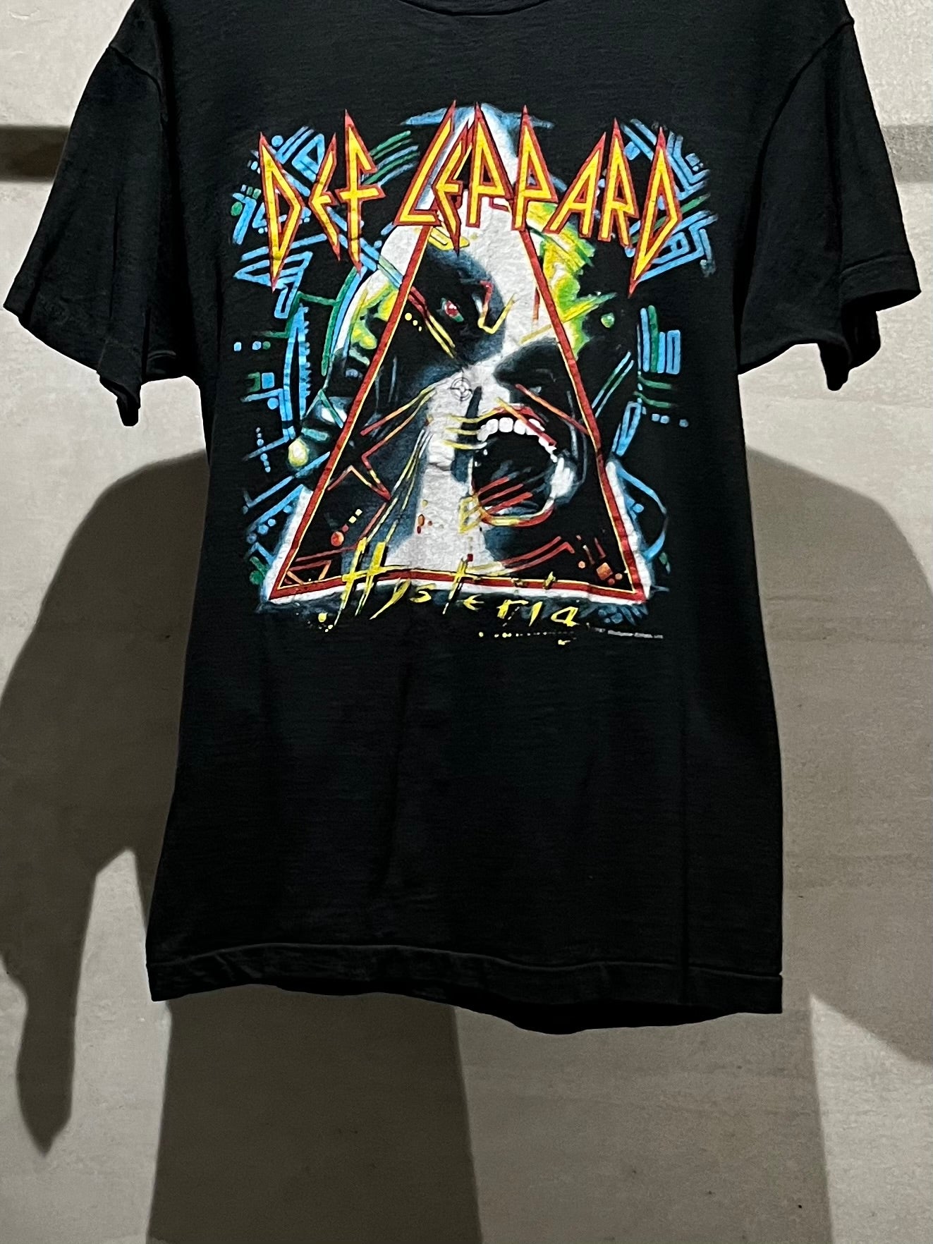 80's DEF LEPPARD music t-shirt “Made in USA”