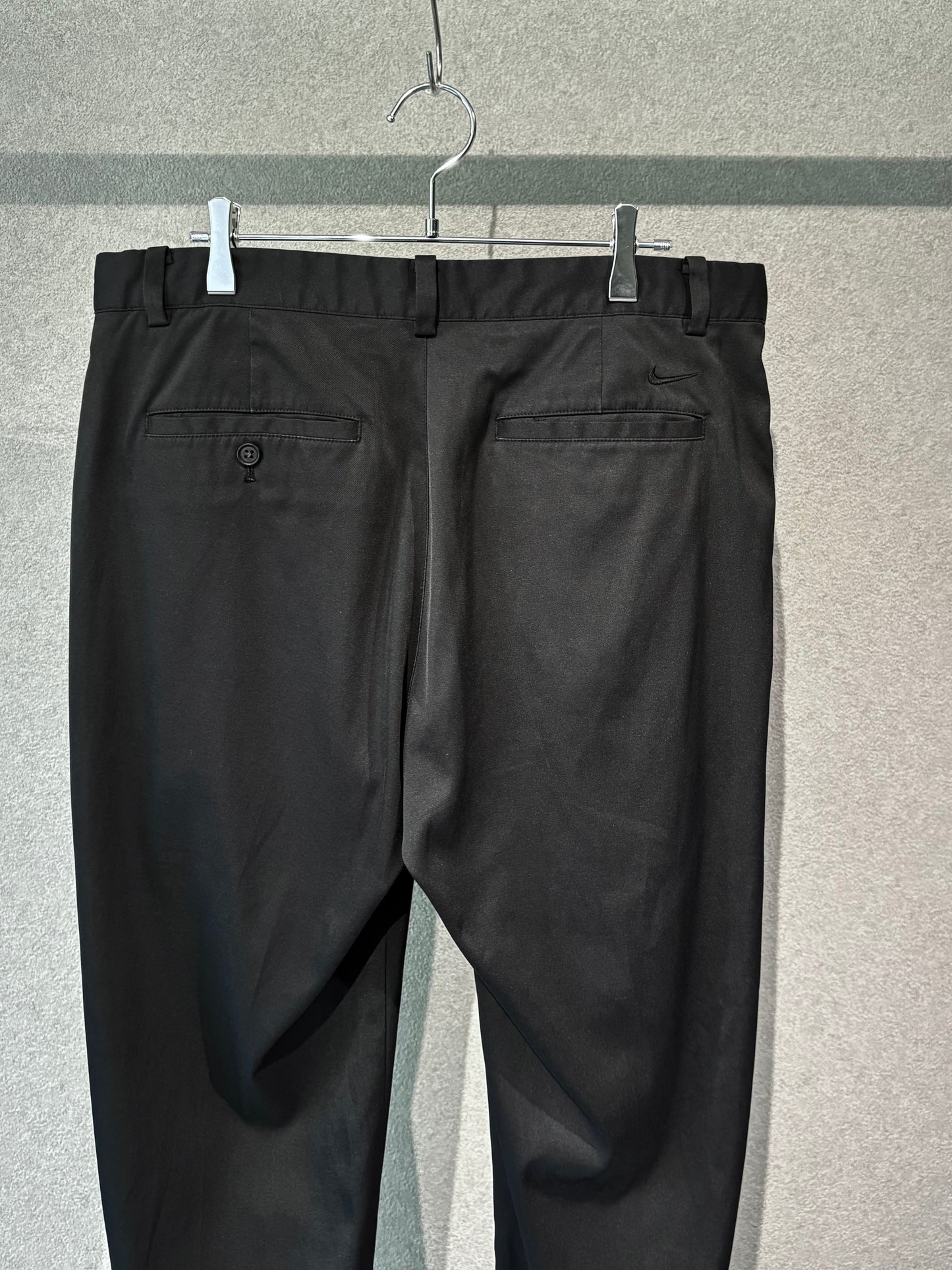 　00's NIKE GOLF slacks