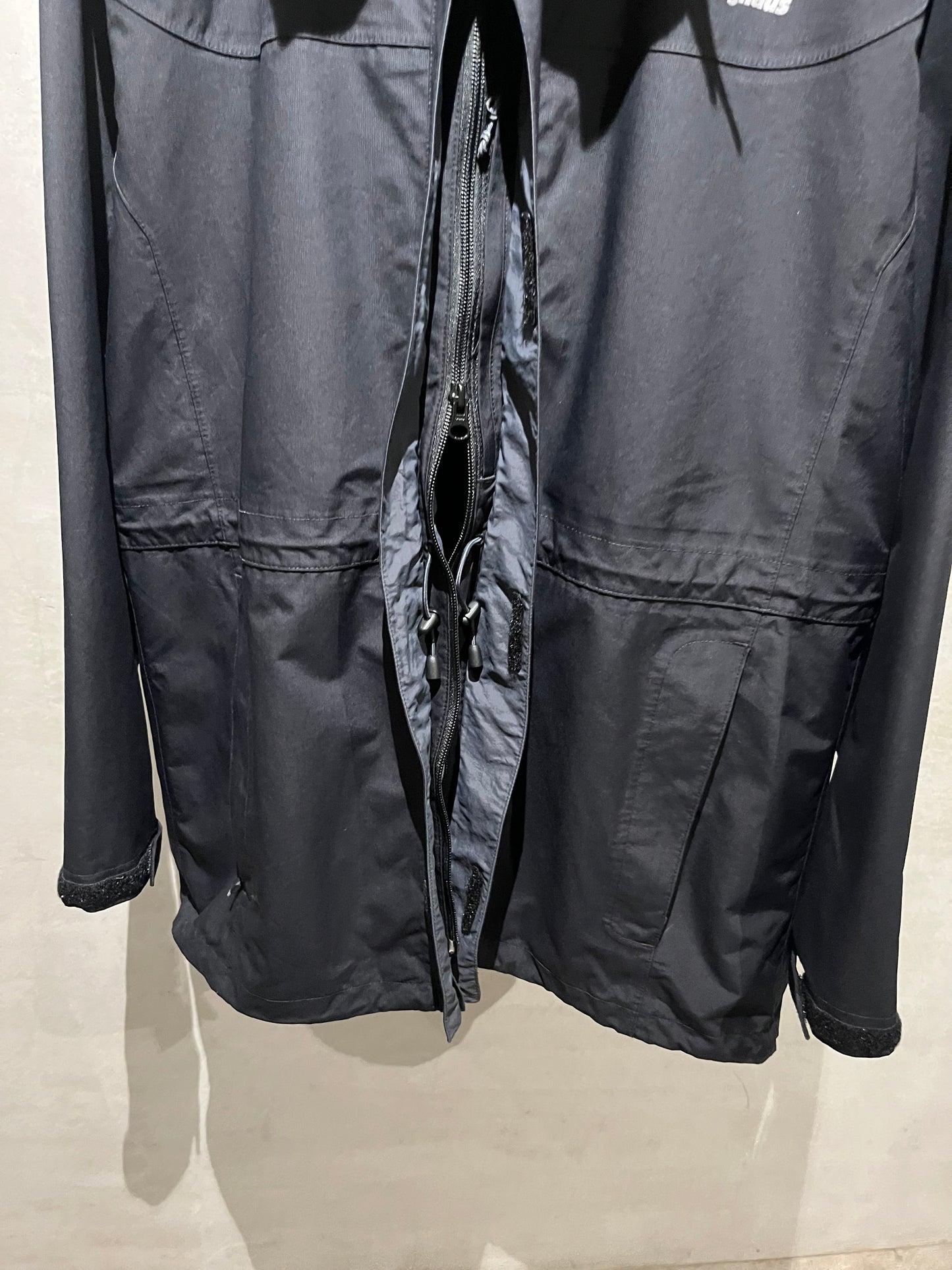 00's Berghaus nylon jacket