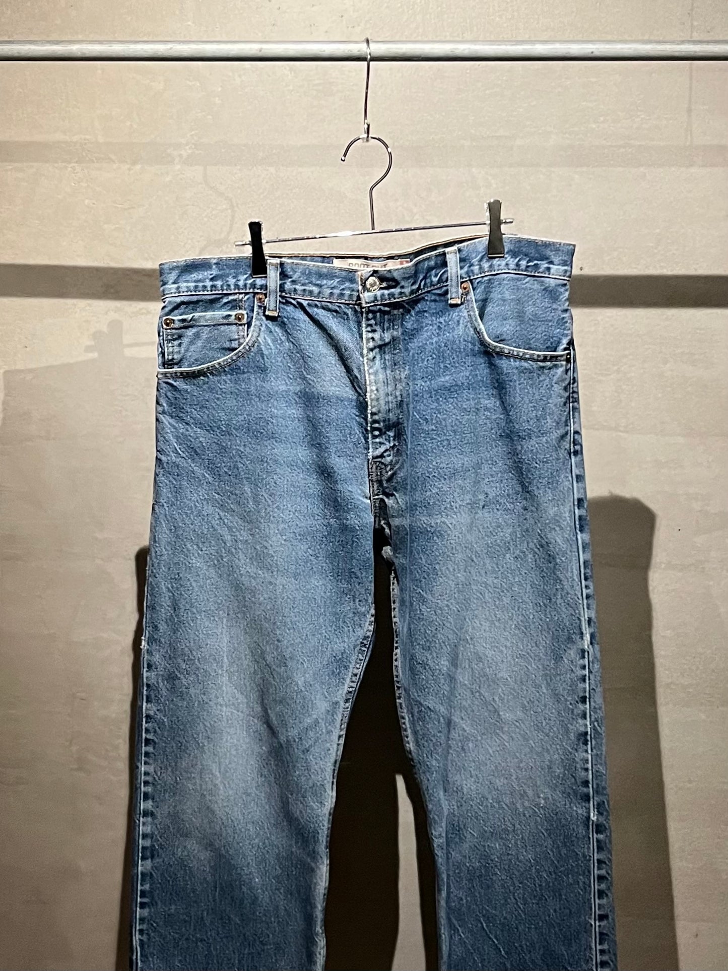 00's Levi's 517 denim pants