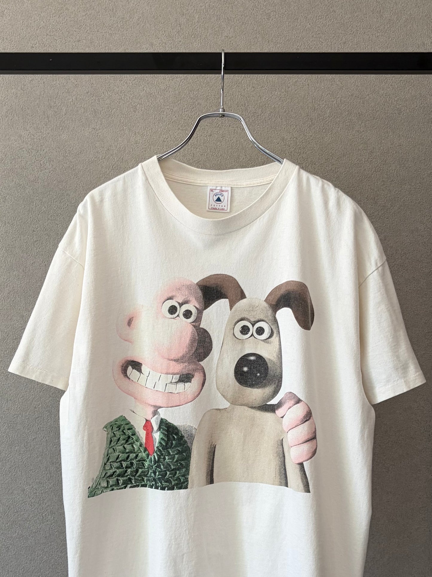 90's  Wallace & Gromit printed t-shirt “Made in USA”
