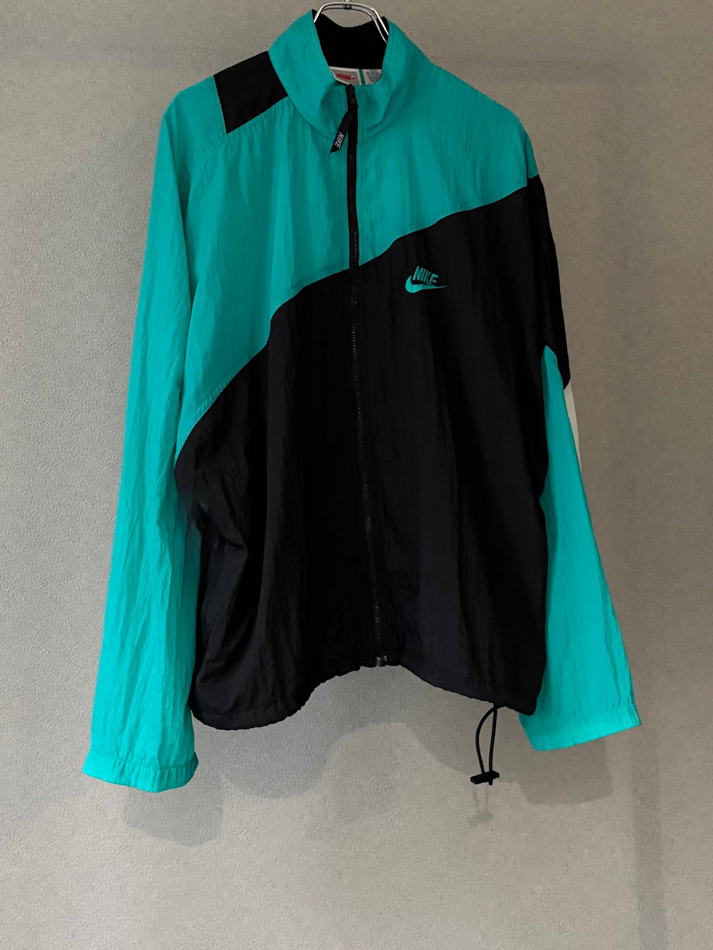 90's NIKE nylon jacket
