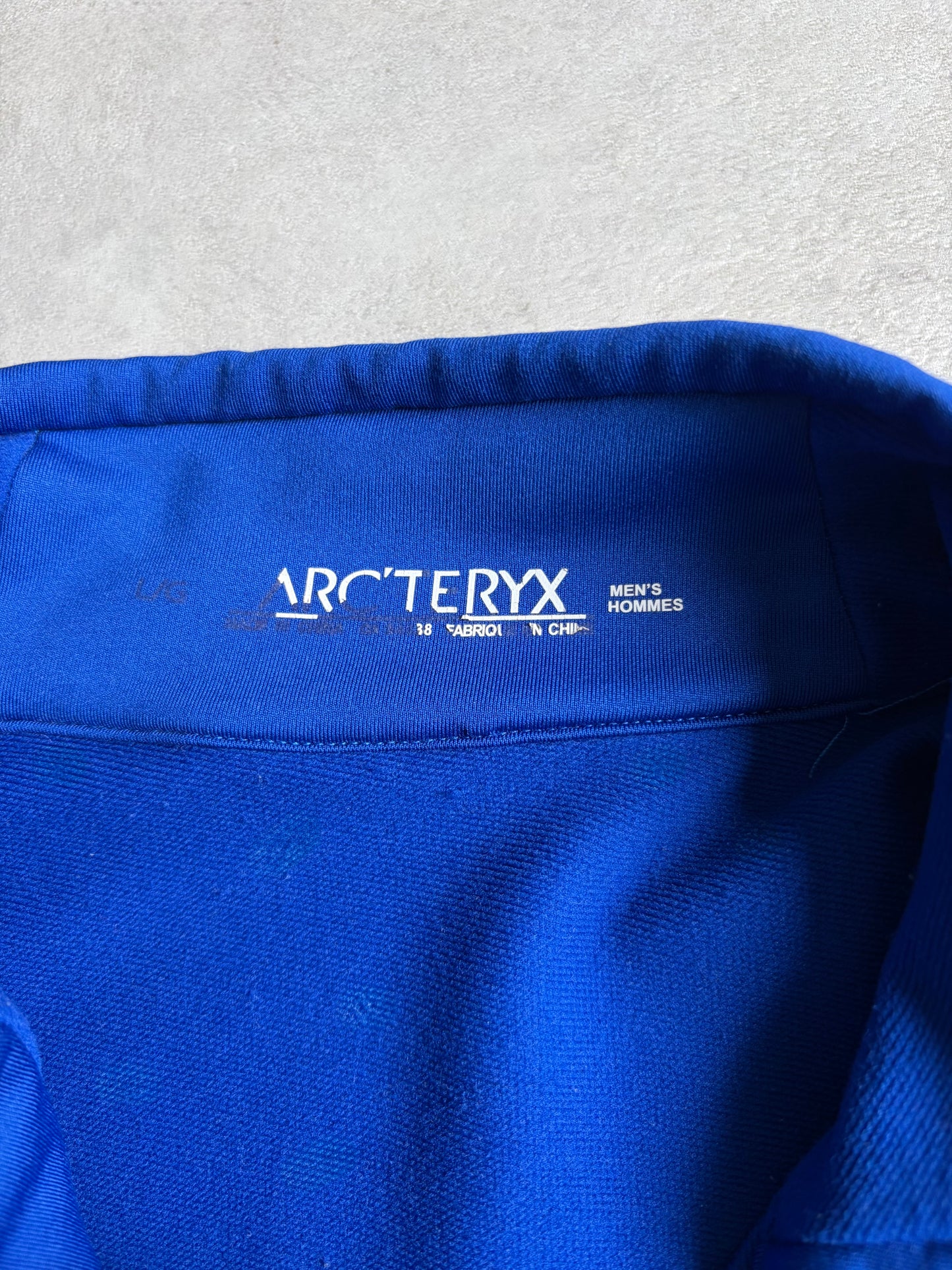 00's ARC'TERYX pullover shirt