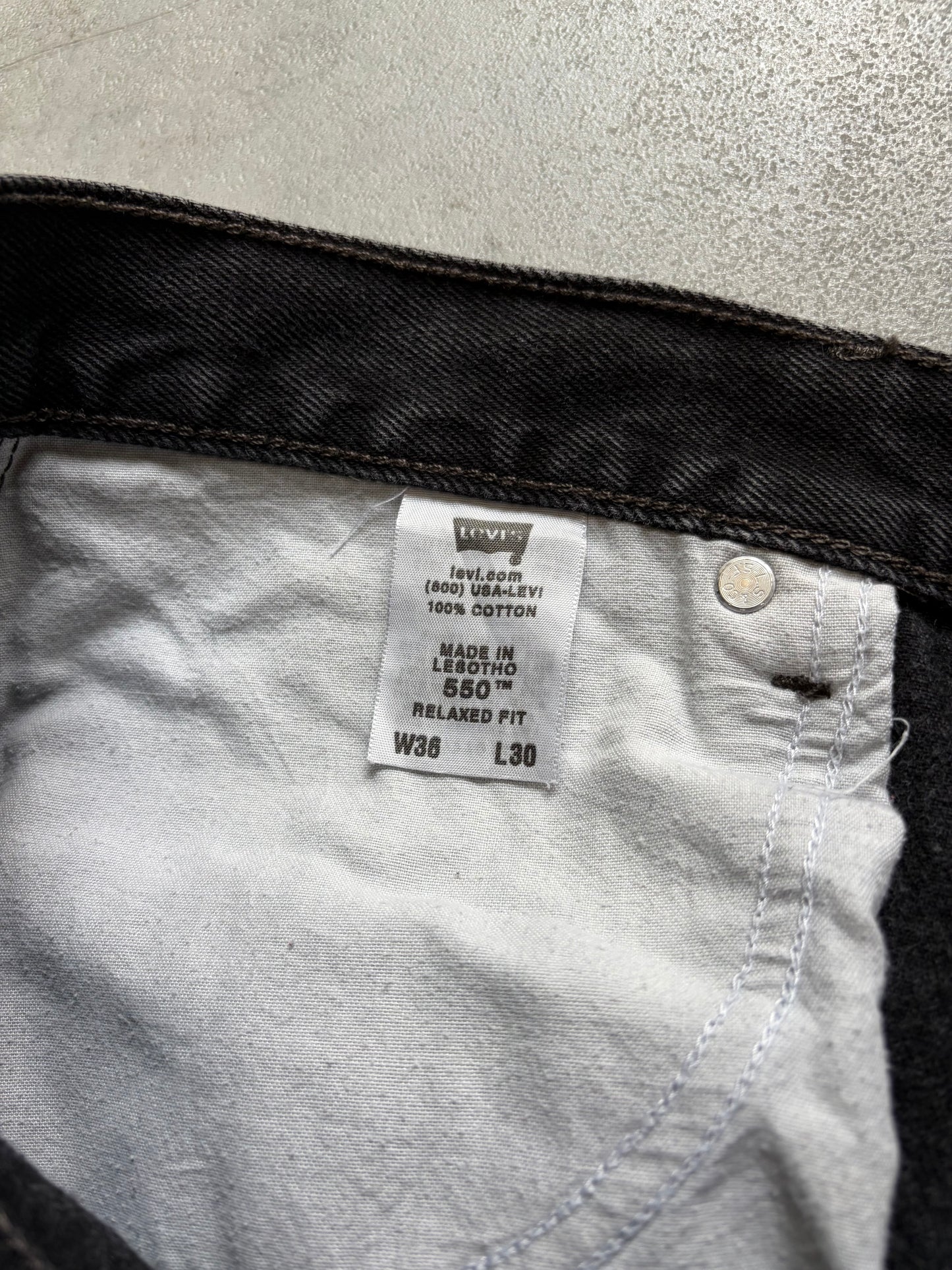 00's Levi's 550 denim pants
