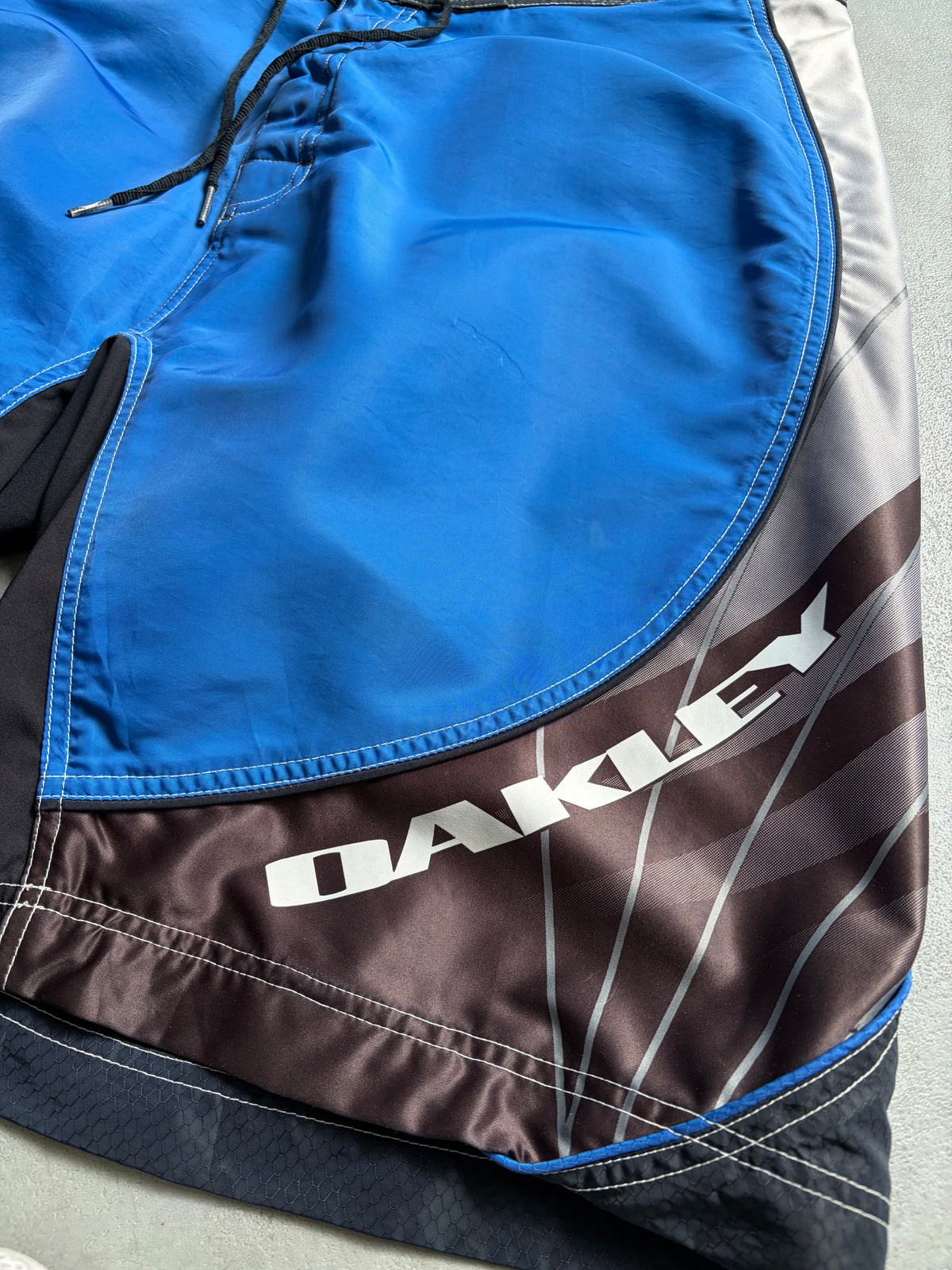 00's OAKLEY board shorts