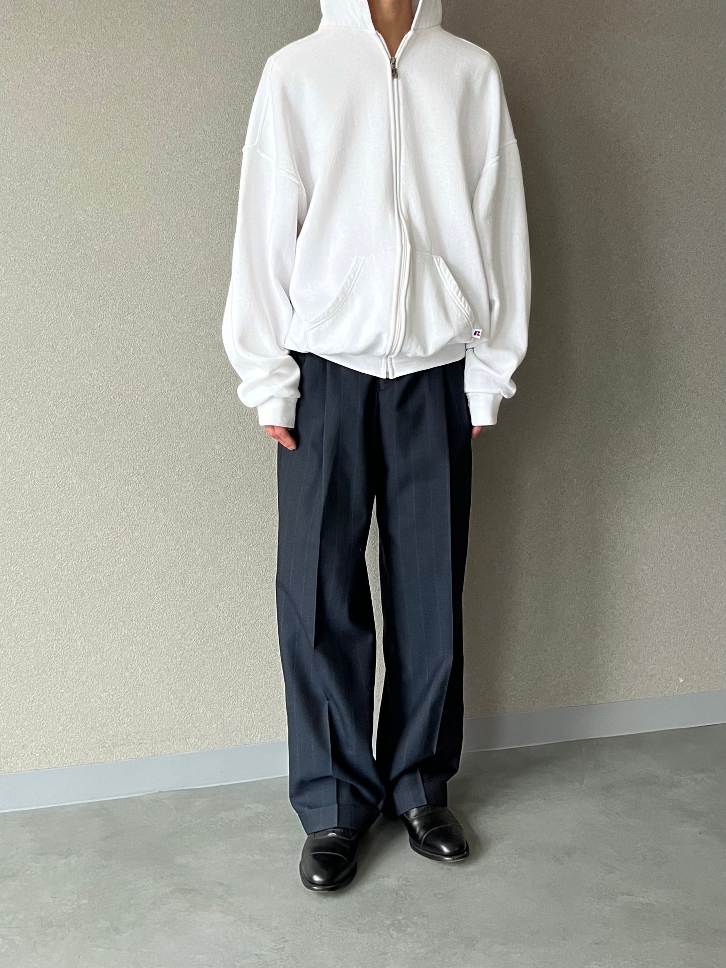90's Burberrys' wool slacks