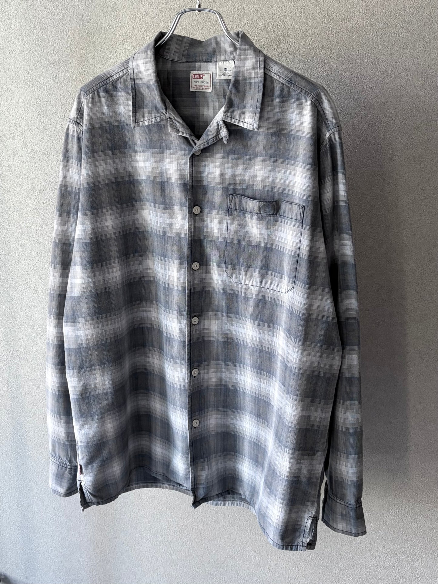 90's Levi's open collor shirt