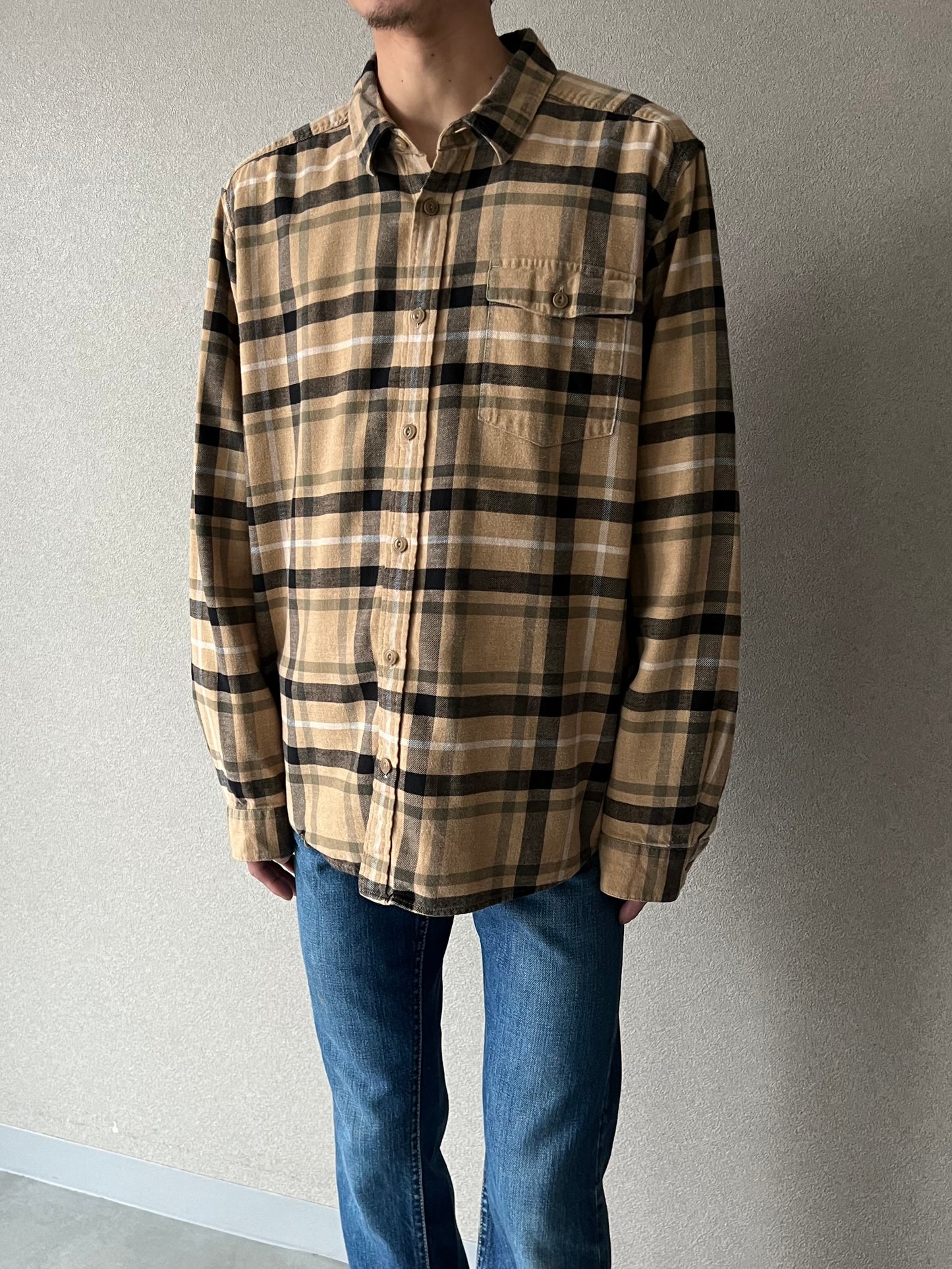 00's patagonia flannel shirt