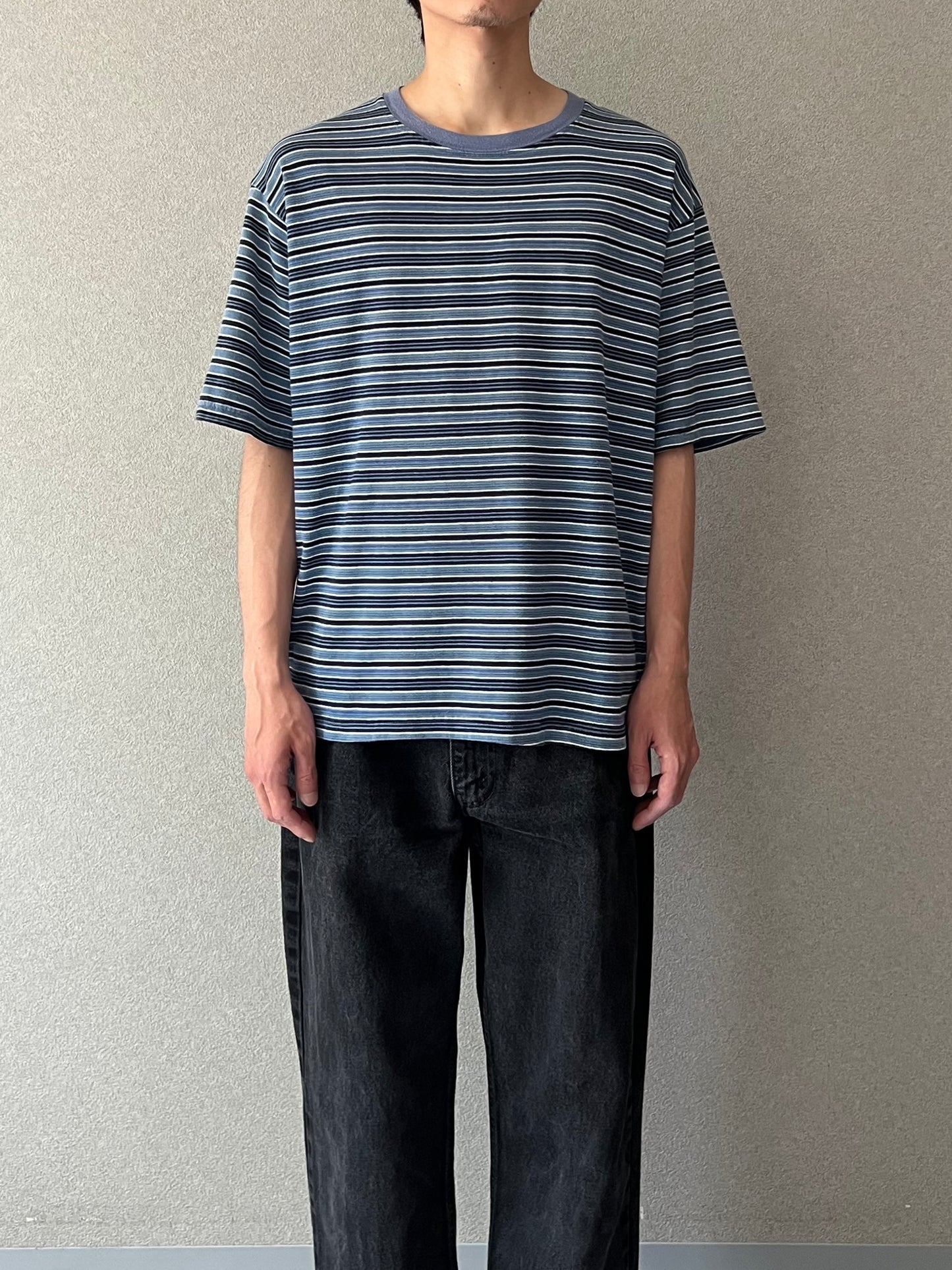 00's UNKNOWN border t-shirt