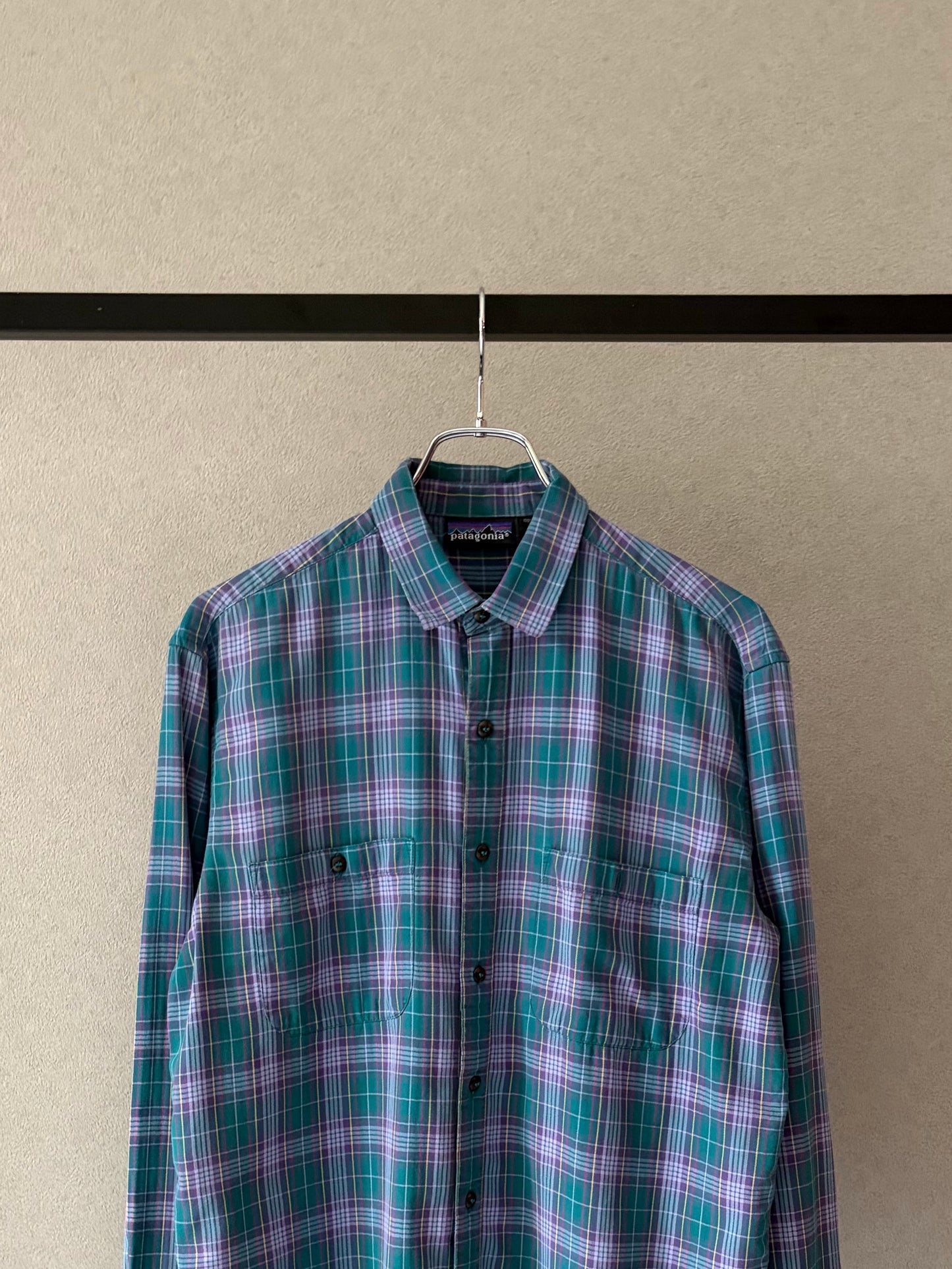 90's patagonia shirt "Made in PORTUGAL"