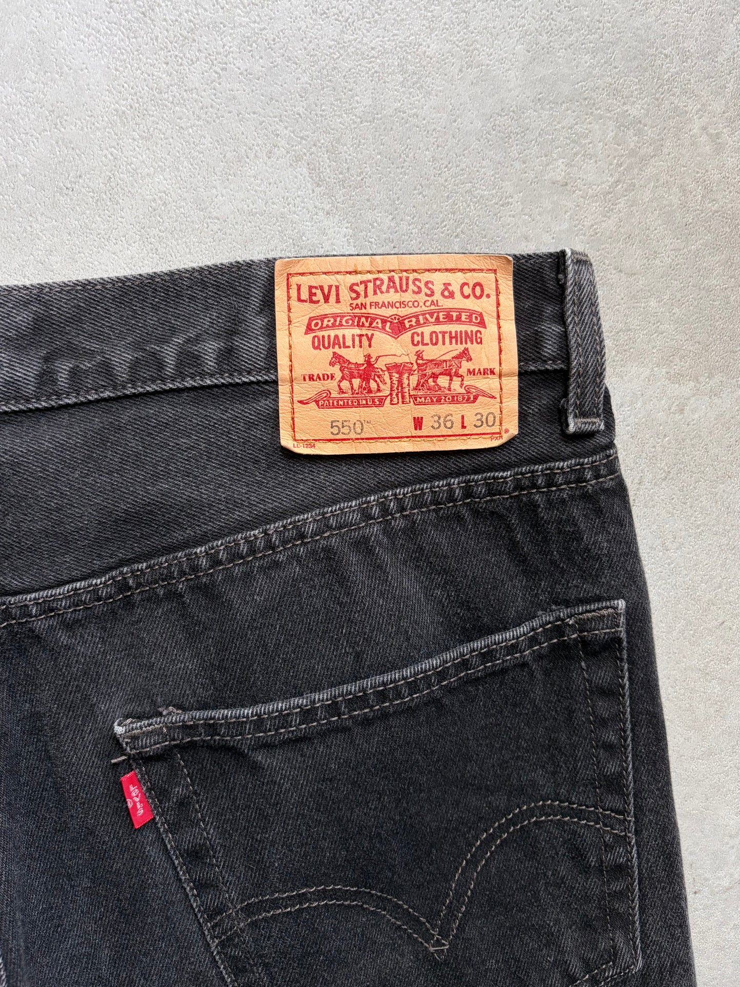 00's Levi's 550 denim pants