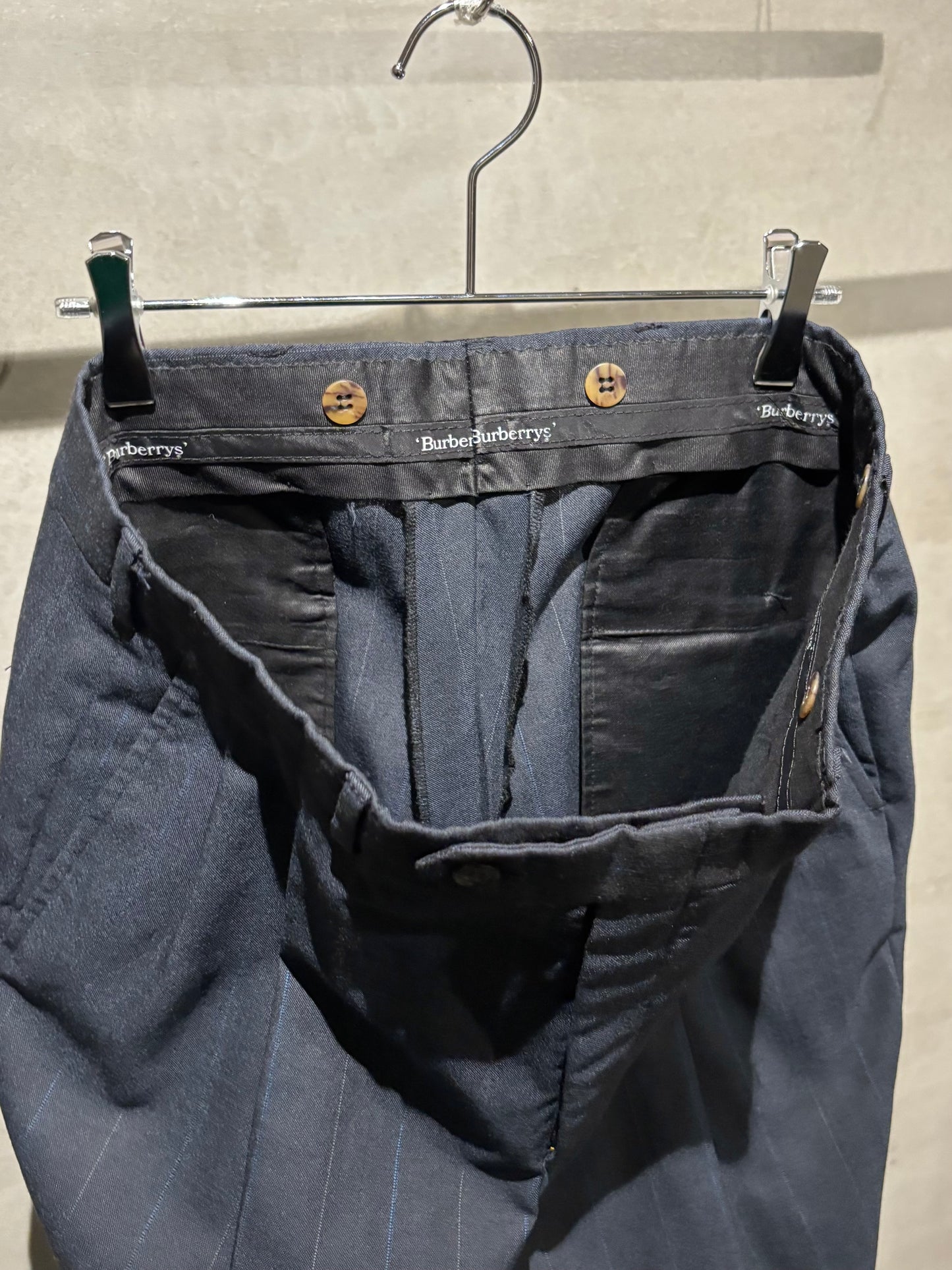 90's Burberrys' wool slacks