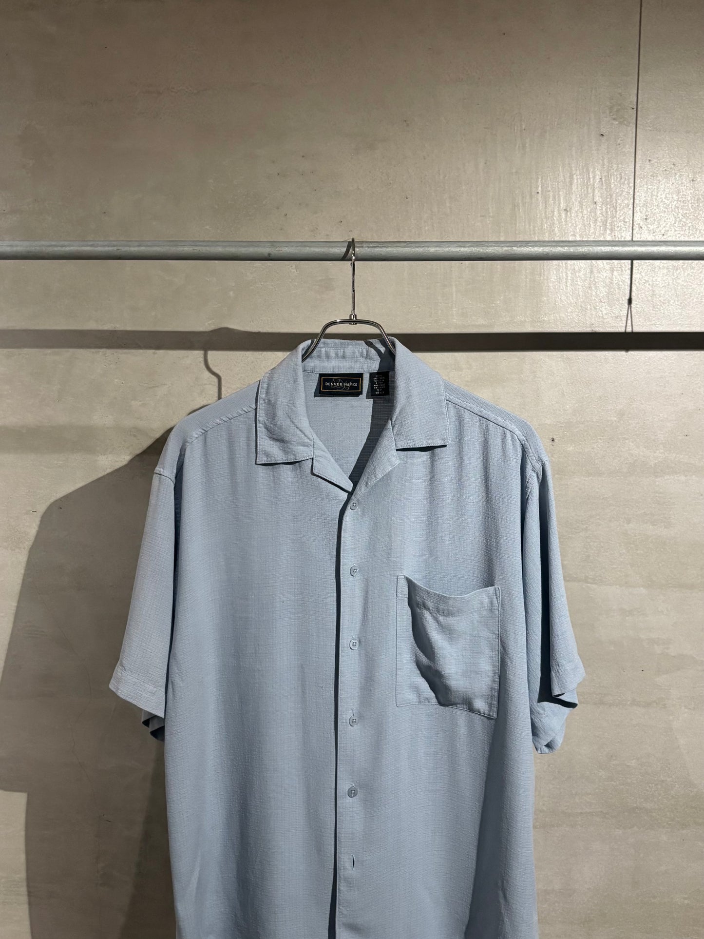 00's DENVER HAYES open collar silk shirt