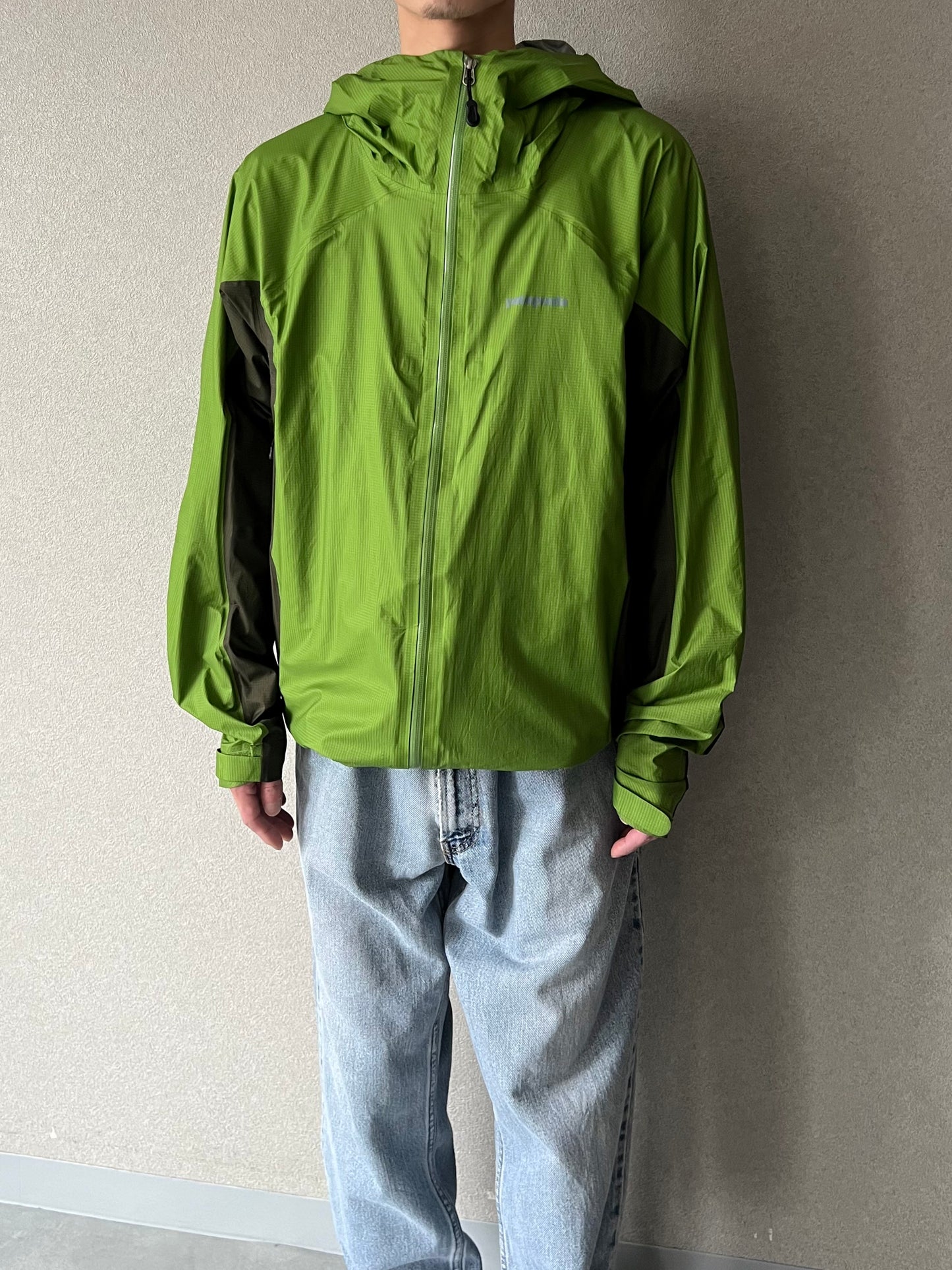 00's patagonia nylon jacket