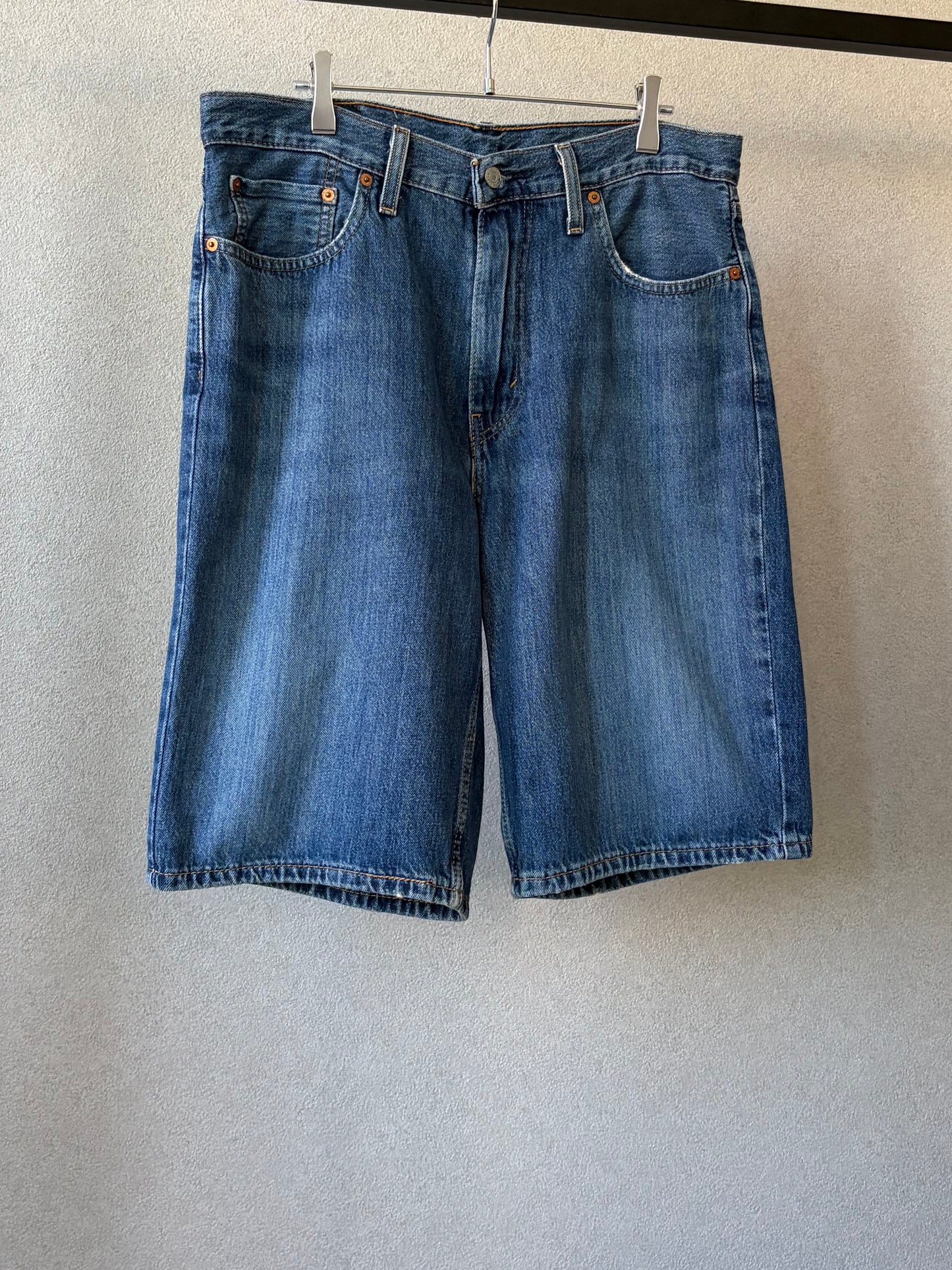 00's Levi's 469 denim shorts