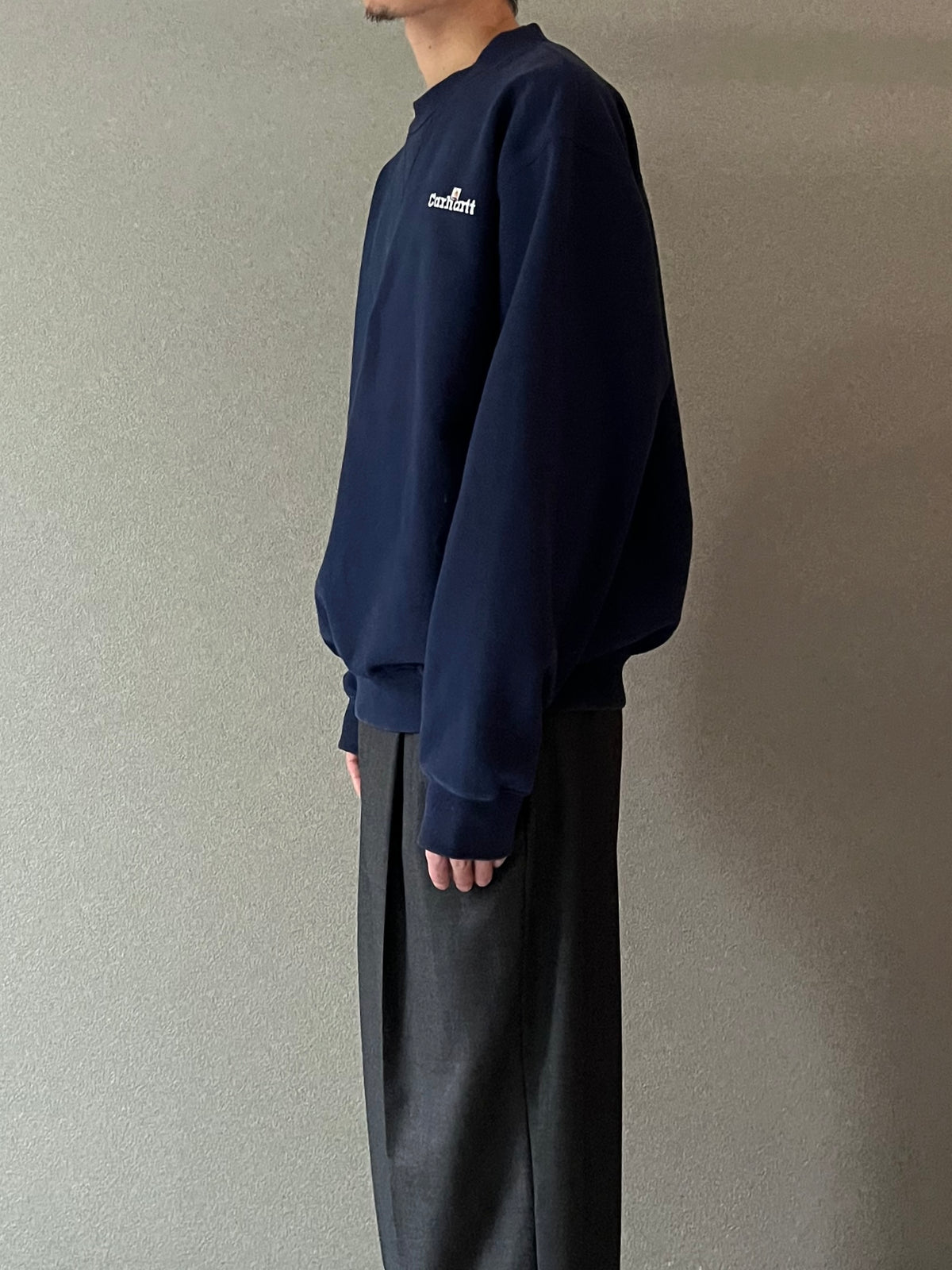 00's carhartt sweater