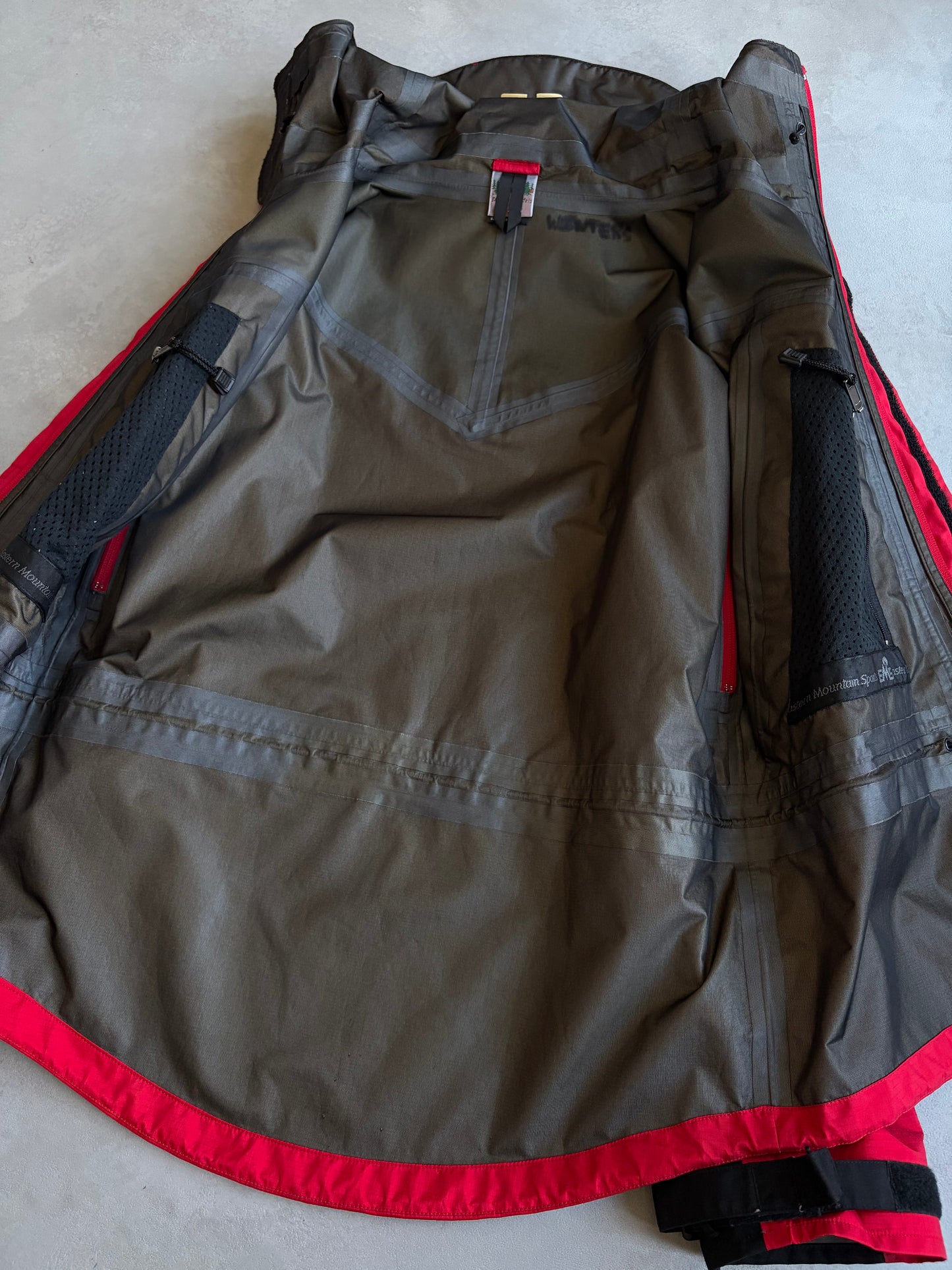 90's EMS GORE-TEX nylon jacket