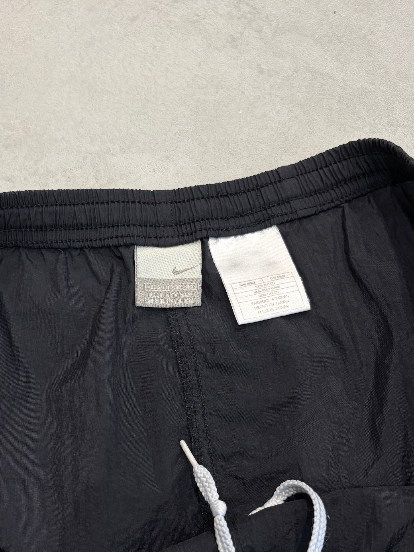 00's NIKE nylon shorts