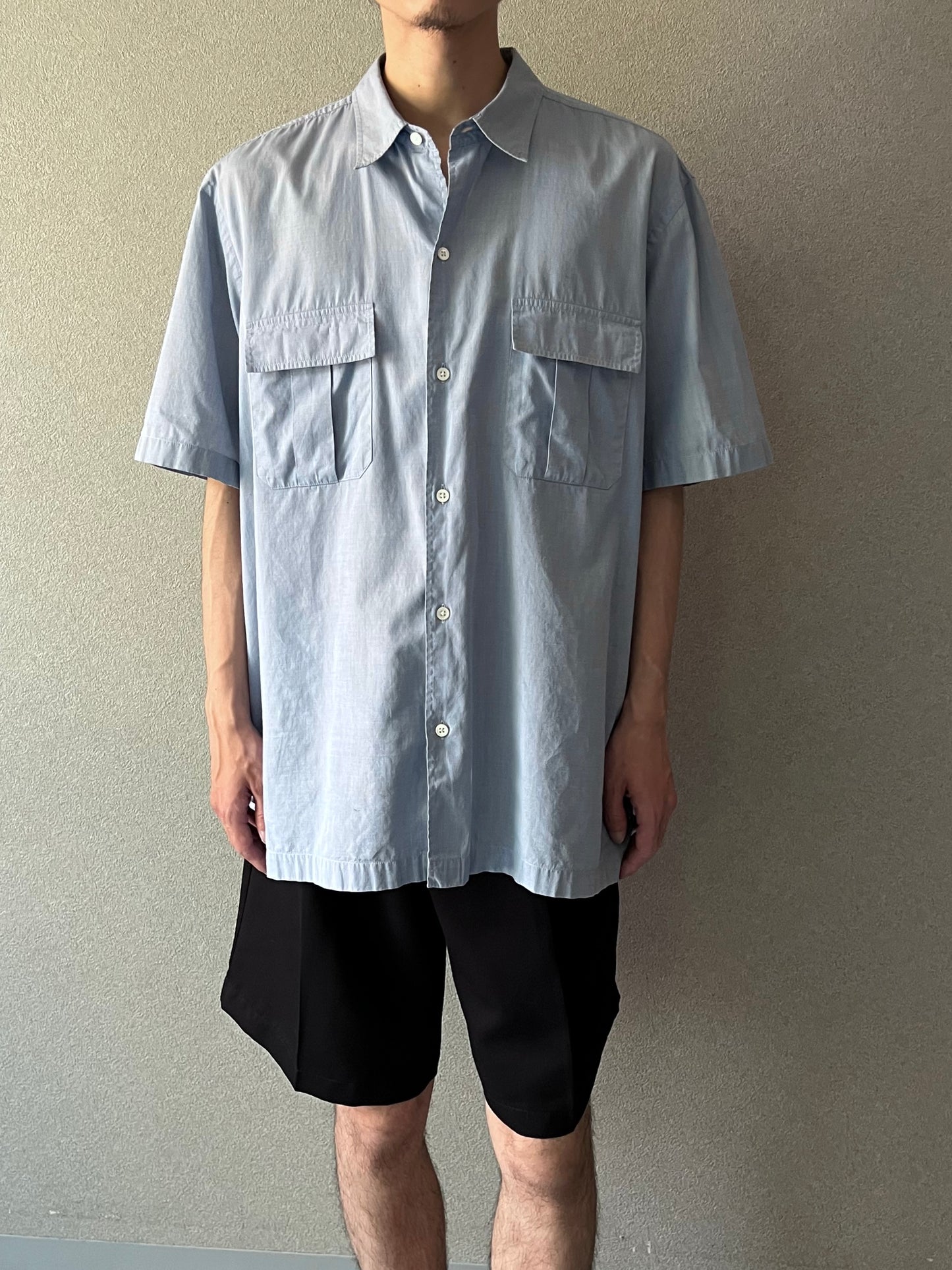 00's BANANA REPUBLIC S/S shirt