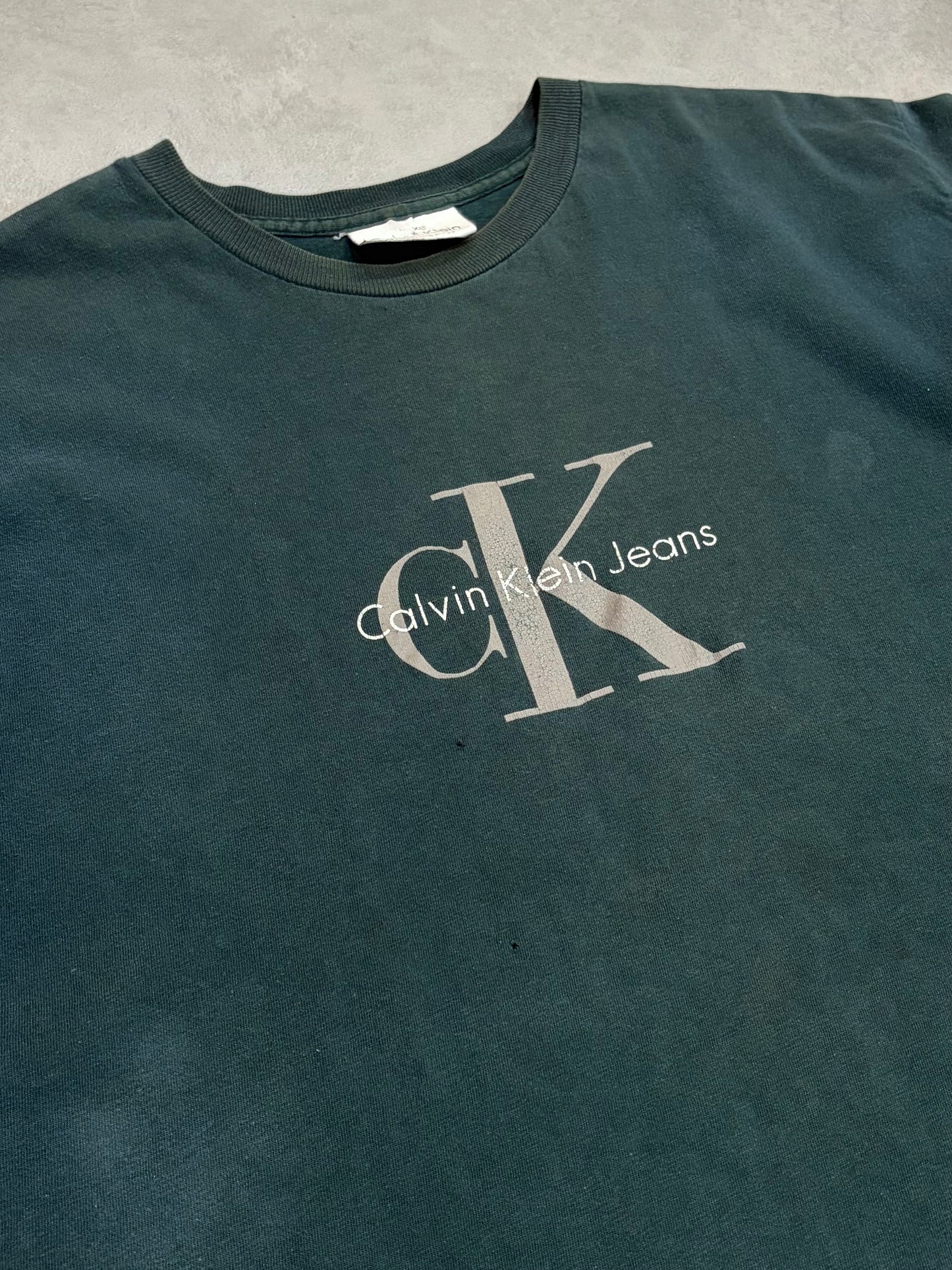 90's Calvin Klein printed t-shirt “Made in USA”