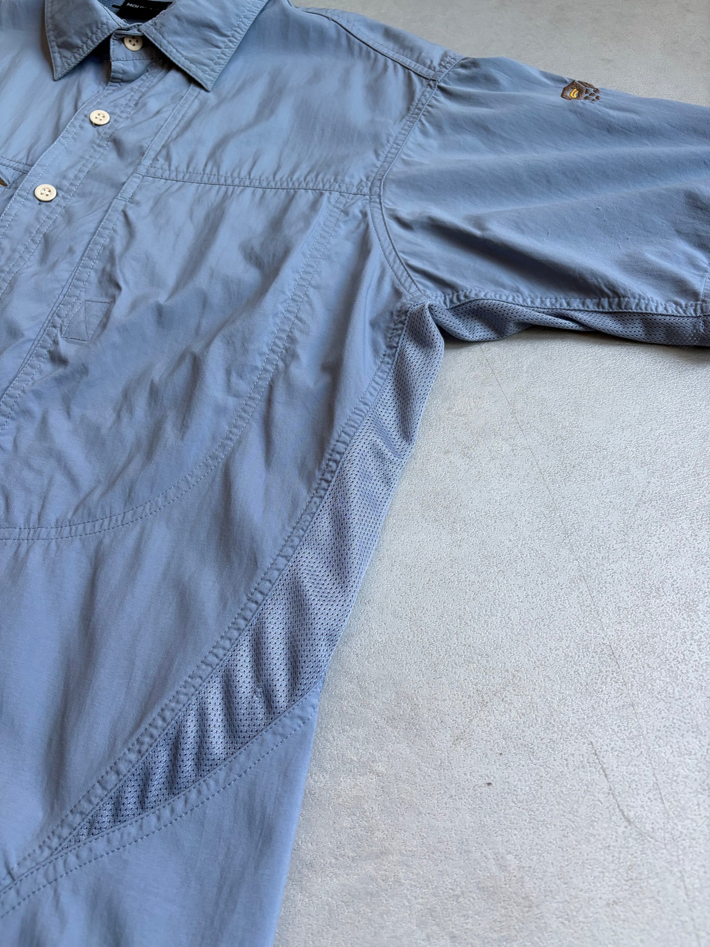 00's MOUNTAIN HARDWARE S/S nylon shirt