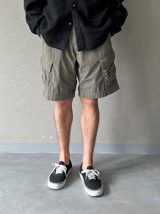 00's MOUNTAIN HARD WEAR nylon cargo shorts
