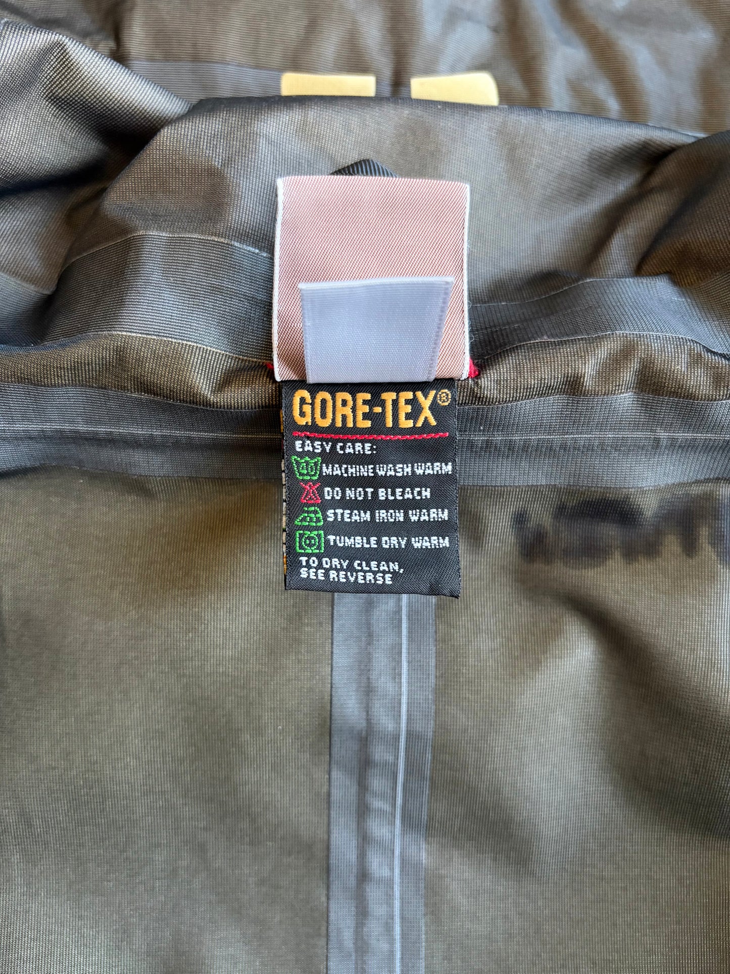 90's EMS GORE-TEX nylon jacket