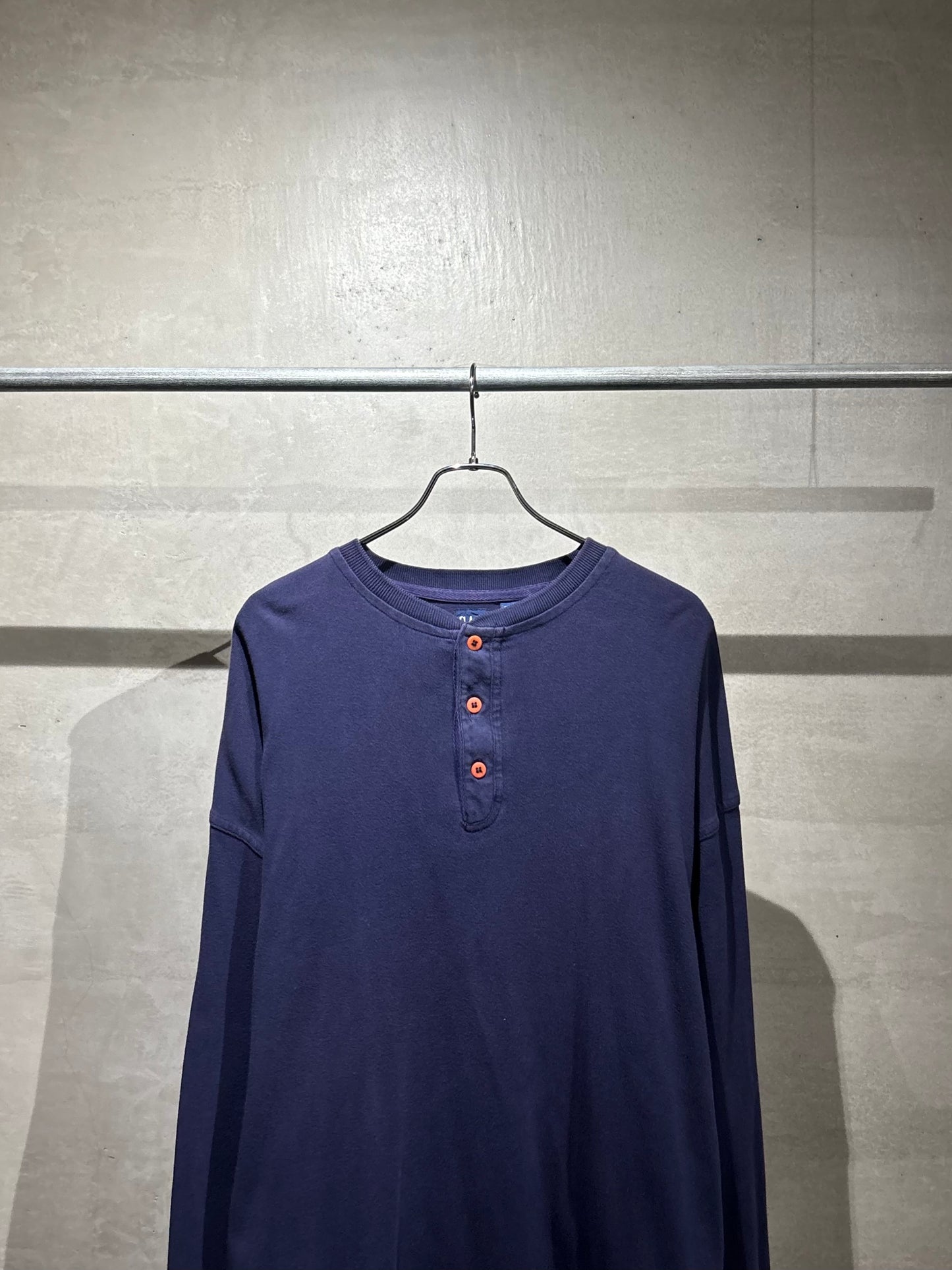 90's GAP henry neck  L/S t-shirt