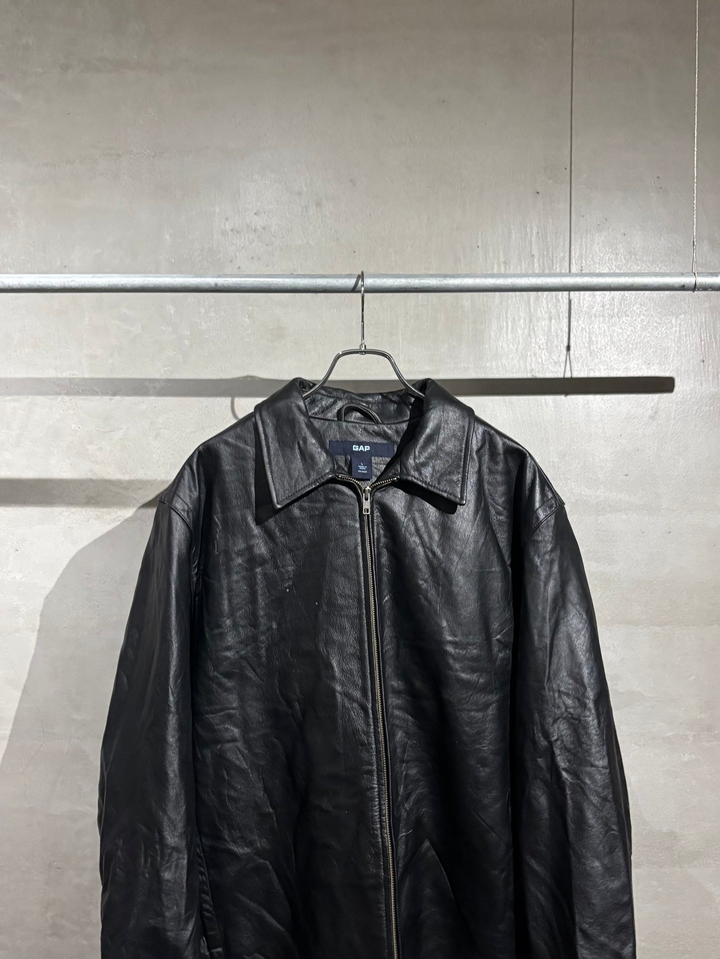 00's GAP leather jacket