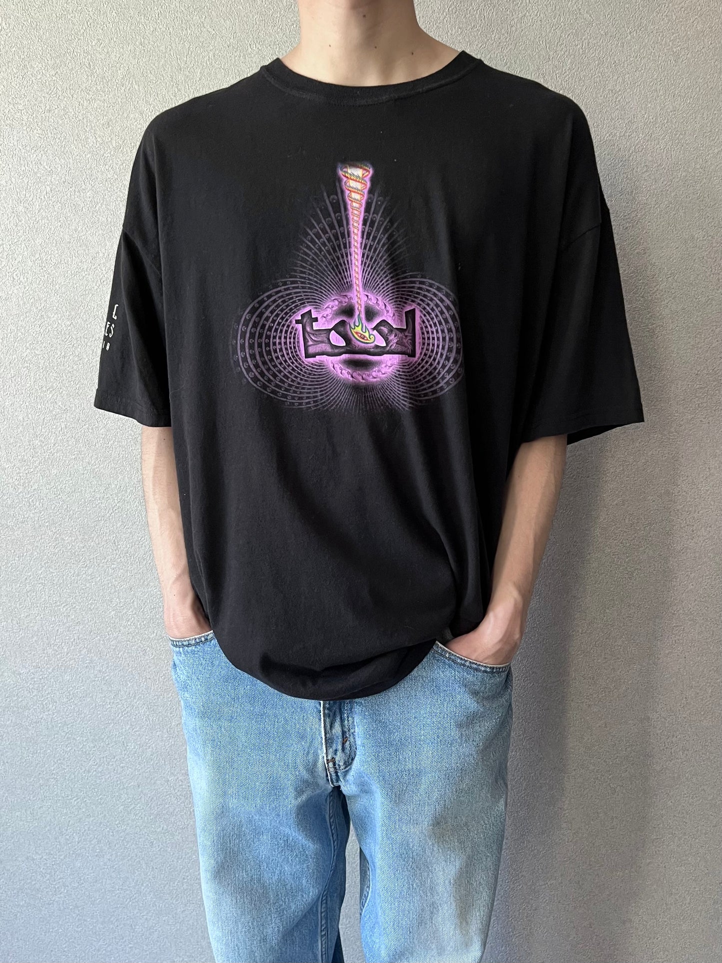 00's TOOL music t-shirt