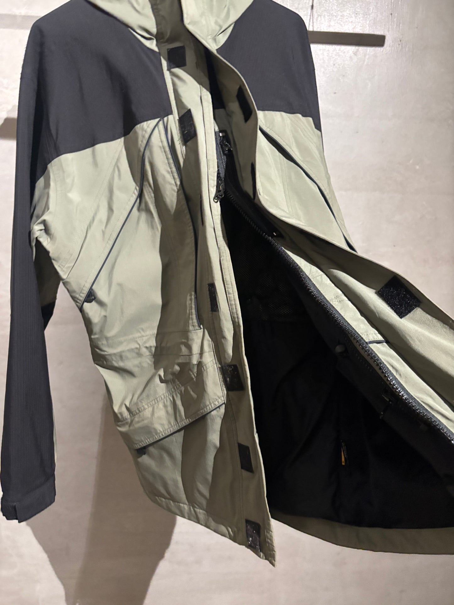 90's Cabela's GORE-TEX nylon jacket