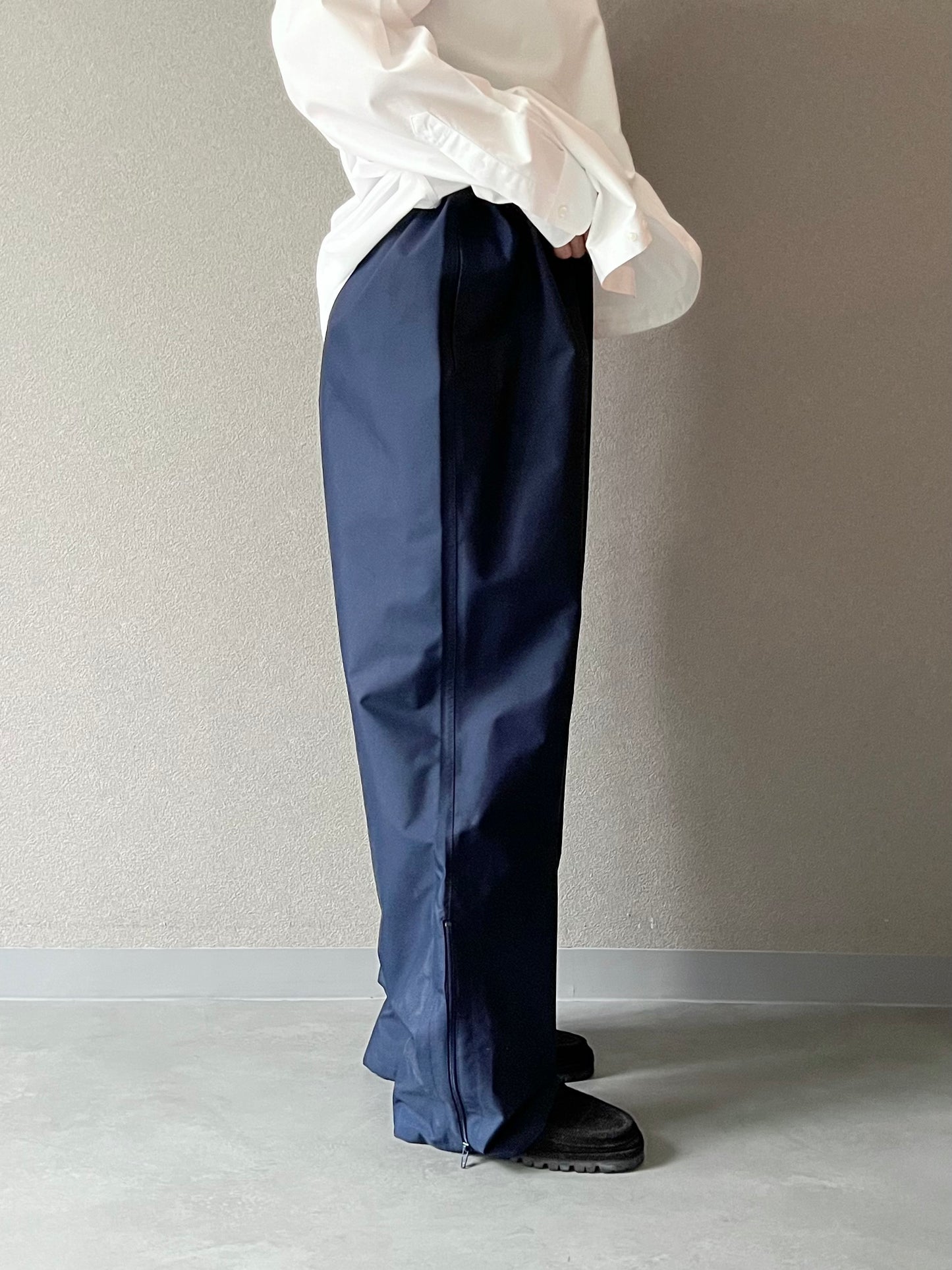 00's Royal Mail nylon pants