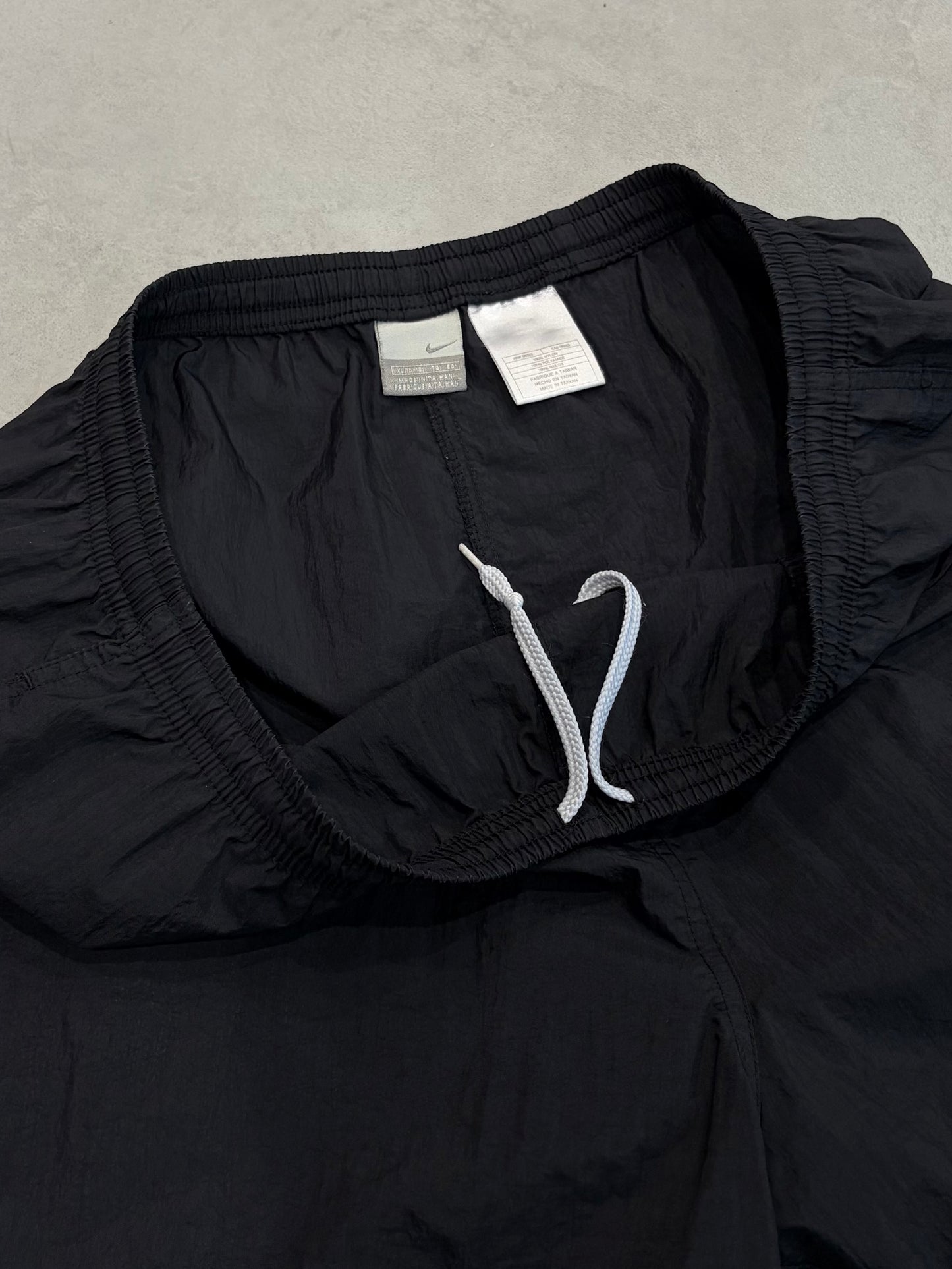 00's NIKE nylon shorts