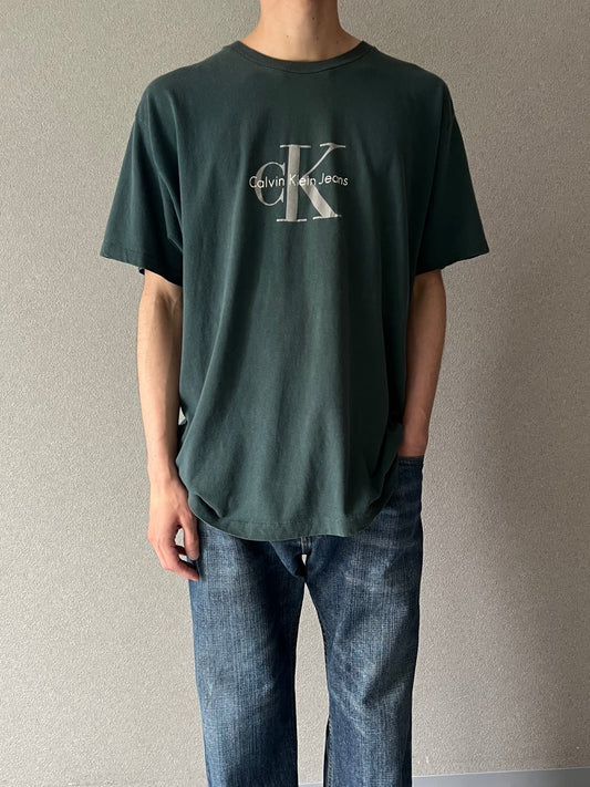 90's Calvin Klein printed t-shirt “Made in USA”
