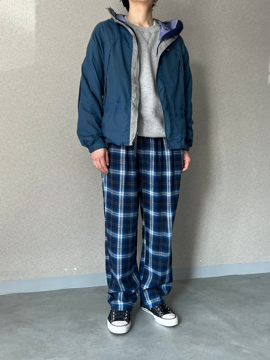 00's patagonia nylon jacket