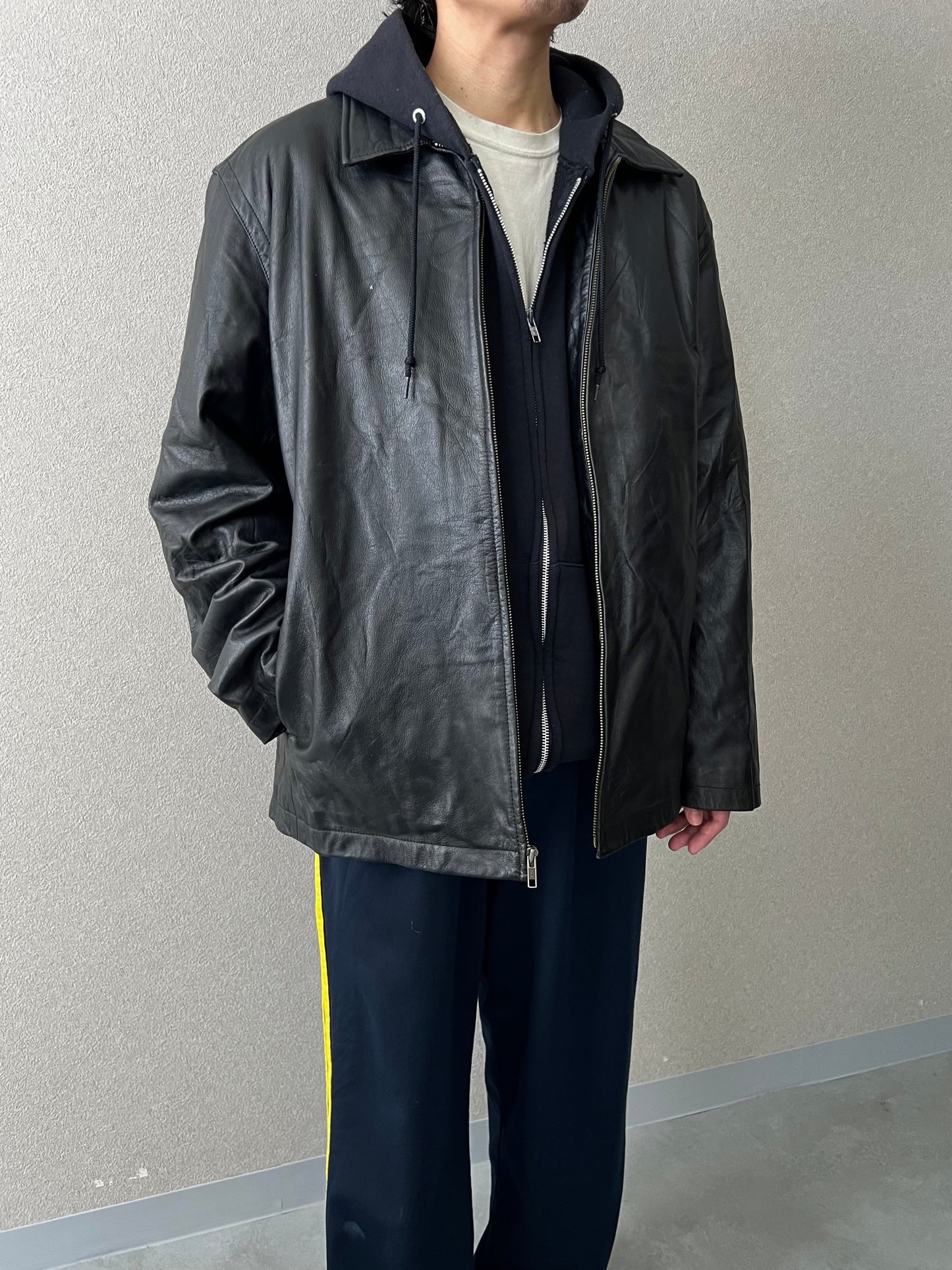 00's GAP leather jacket