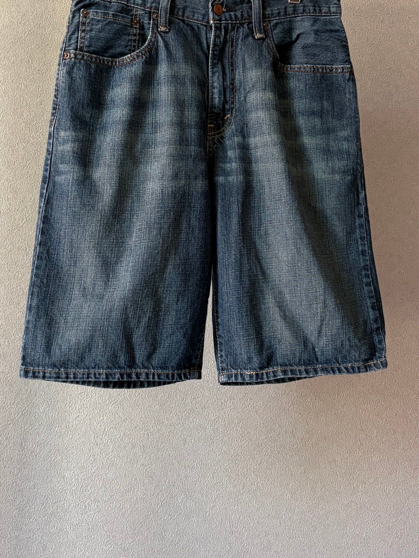 00's Levi's 569 denim shorts