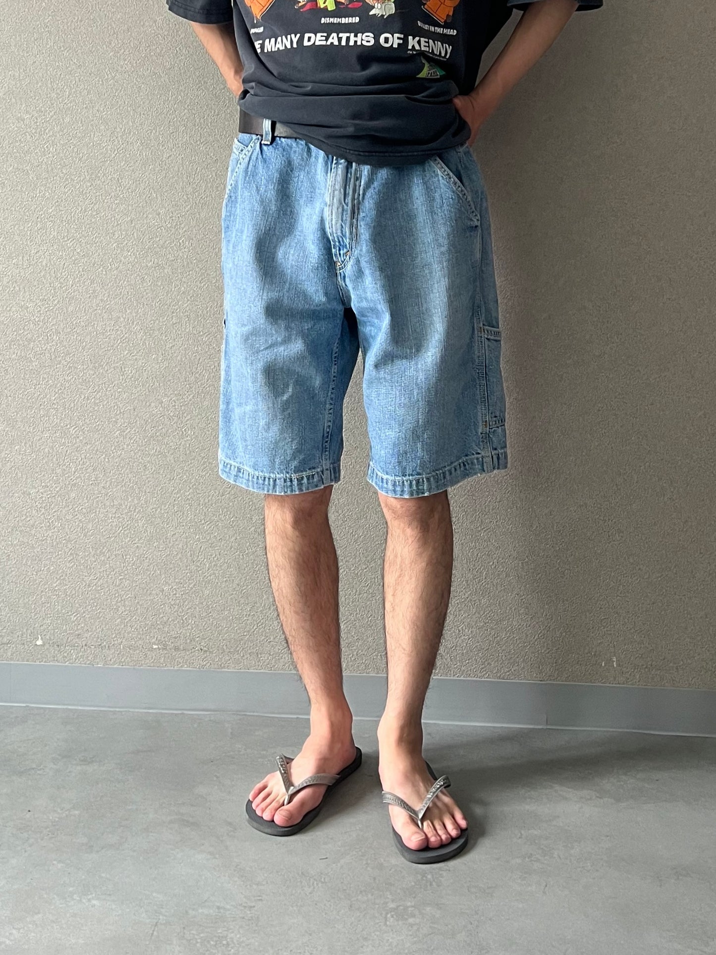 00's Levi's denim painter shorts