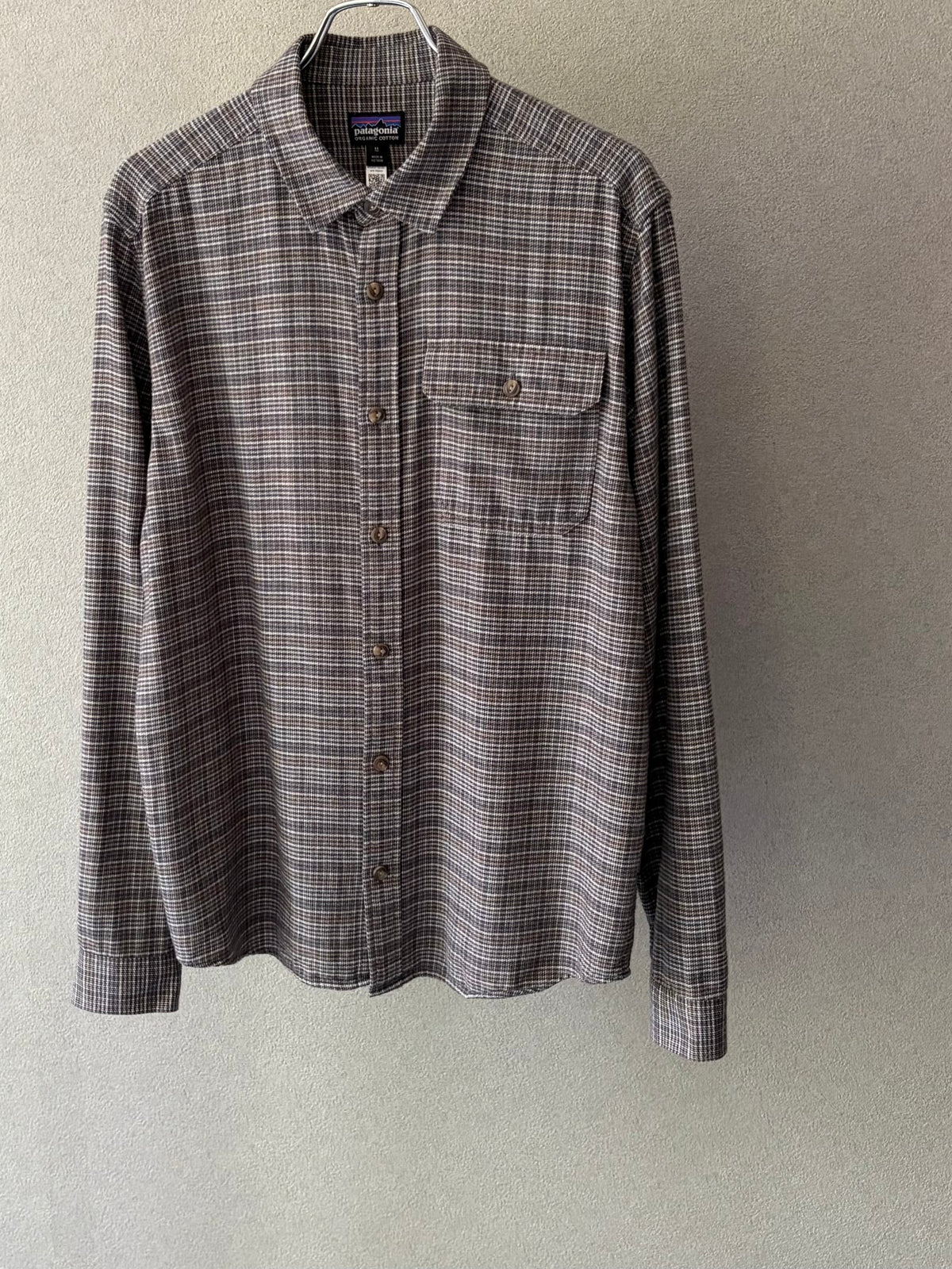 10's patagonia flannel shirt