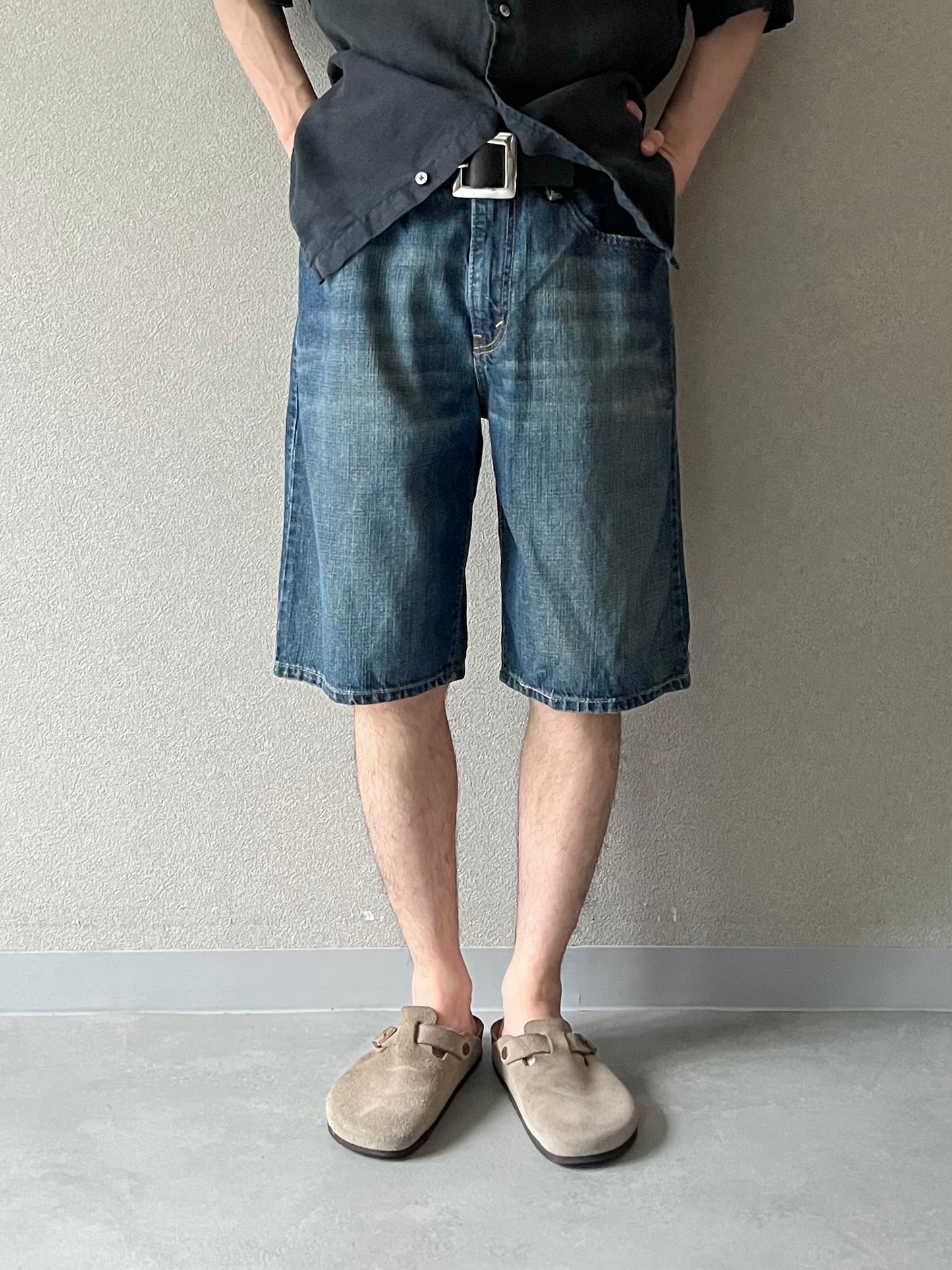 00's Levi's 569 denim shorts