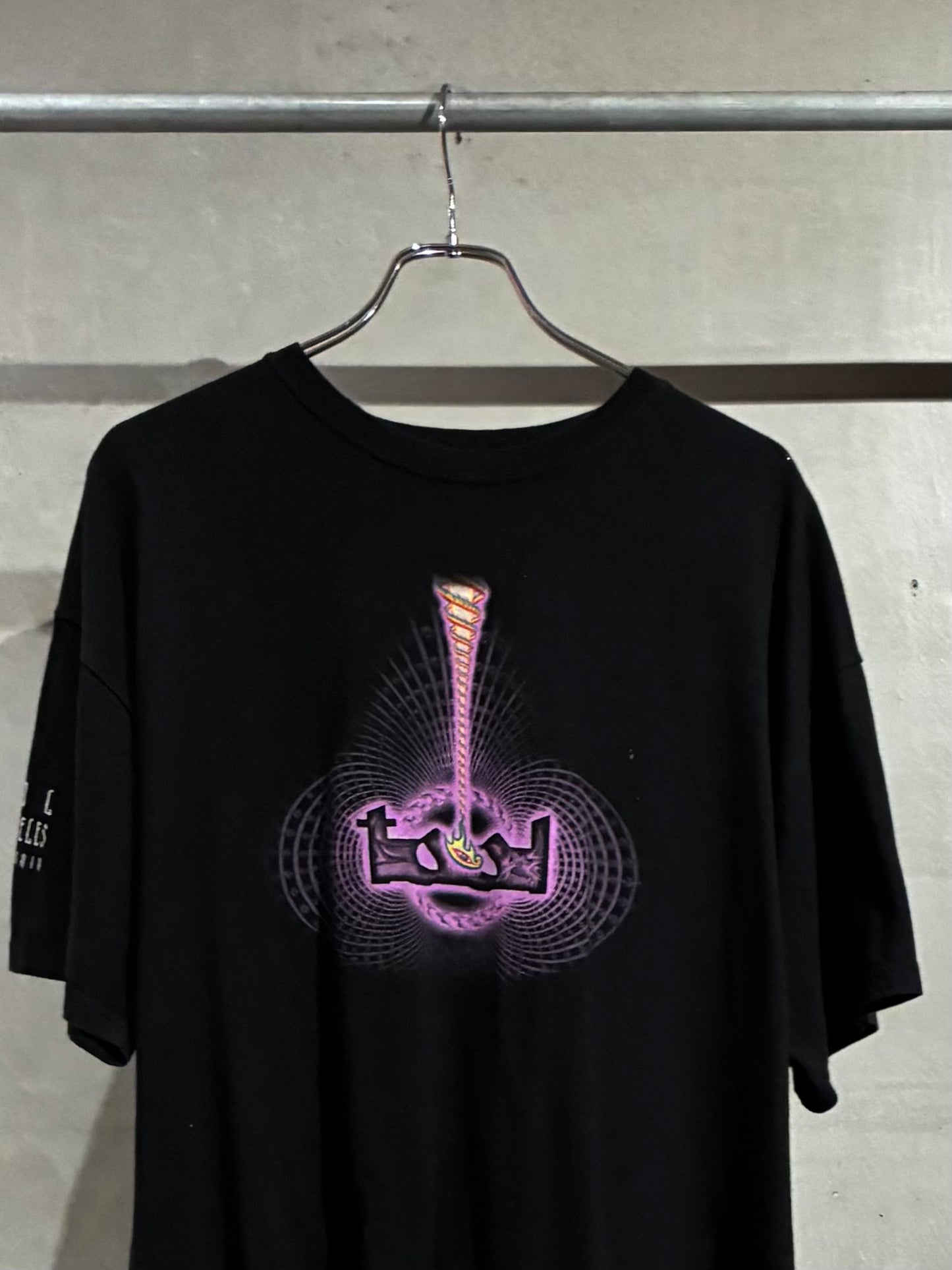 00's TOOL music t-shirt